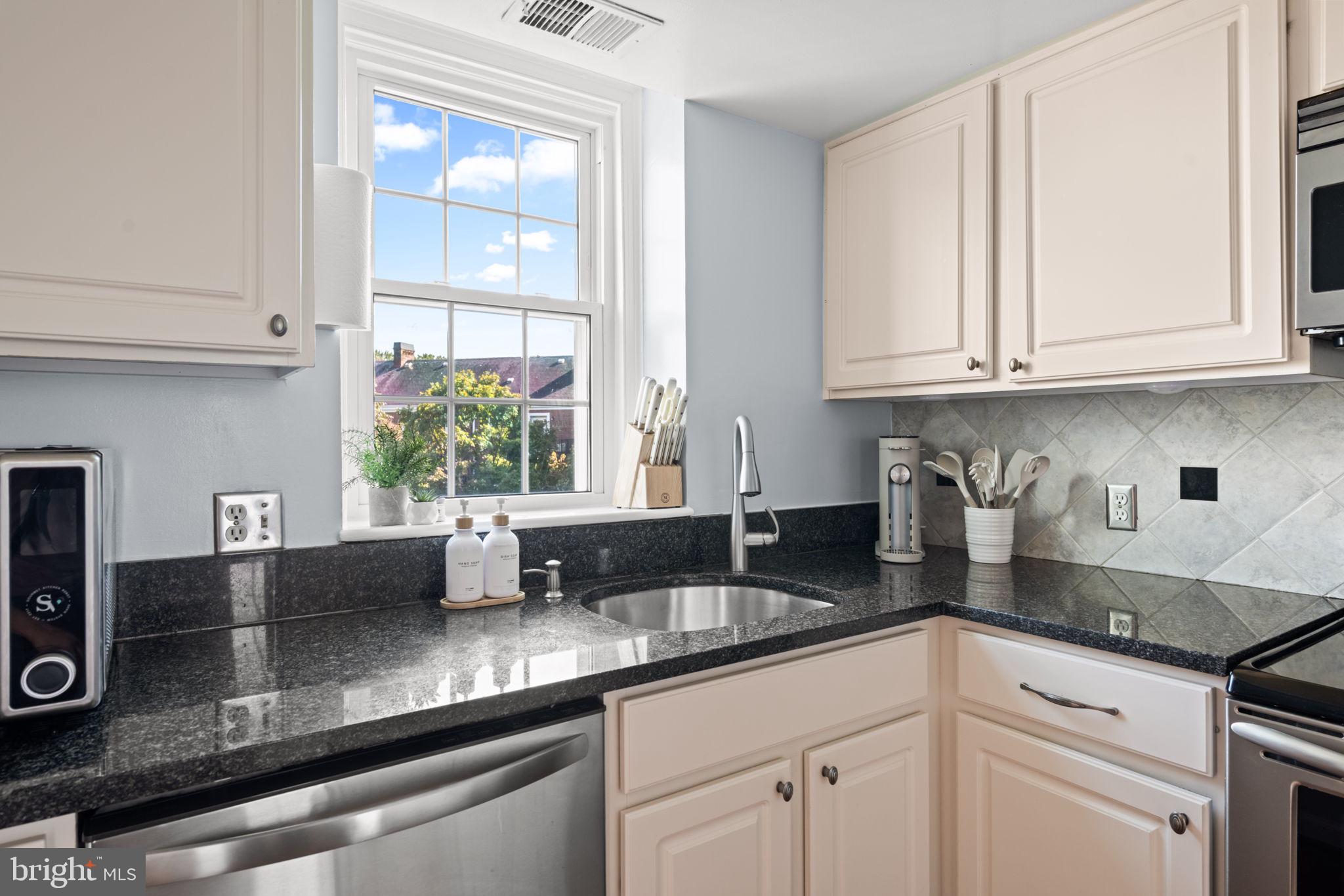 FAIRLINGTON VILLAGES - Residential