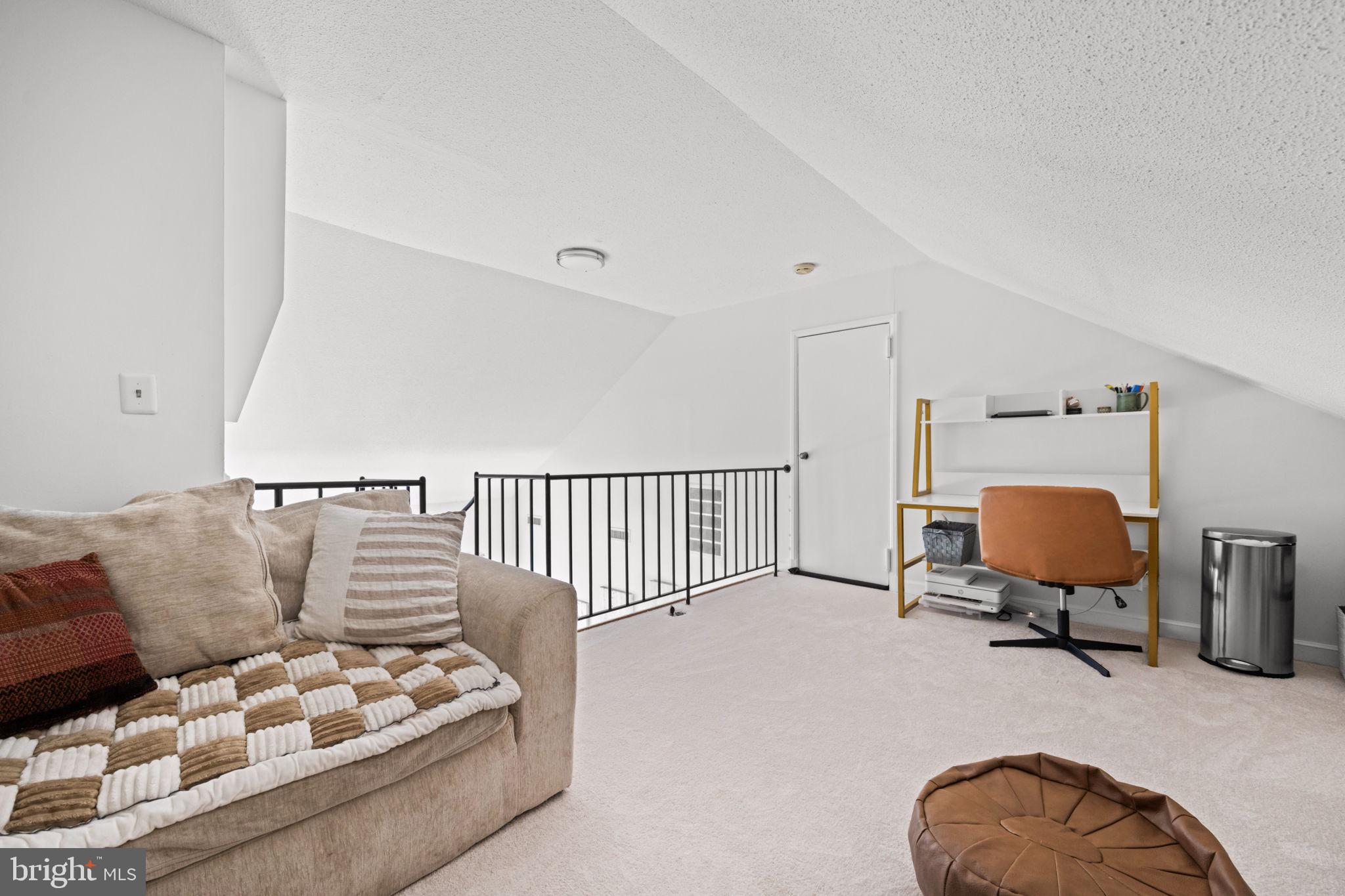 FAIRLINGTON VILLAGES - Residential