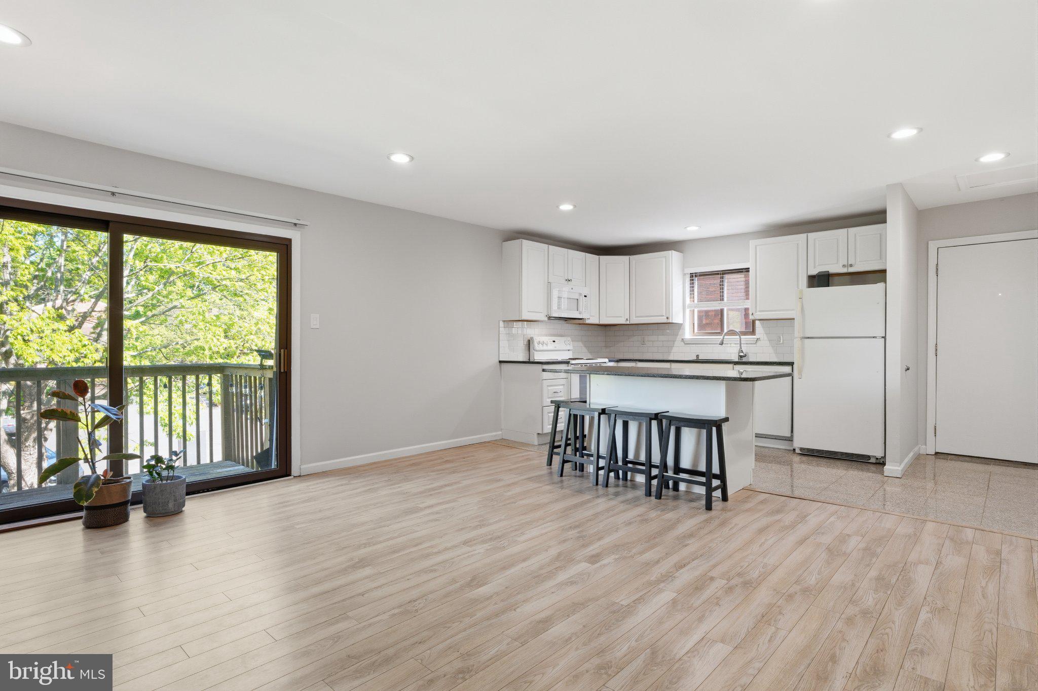 702 MEADOW WOODS LANE