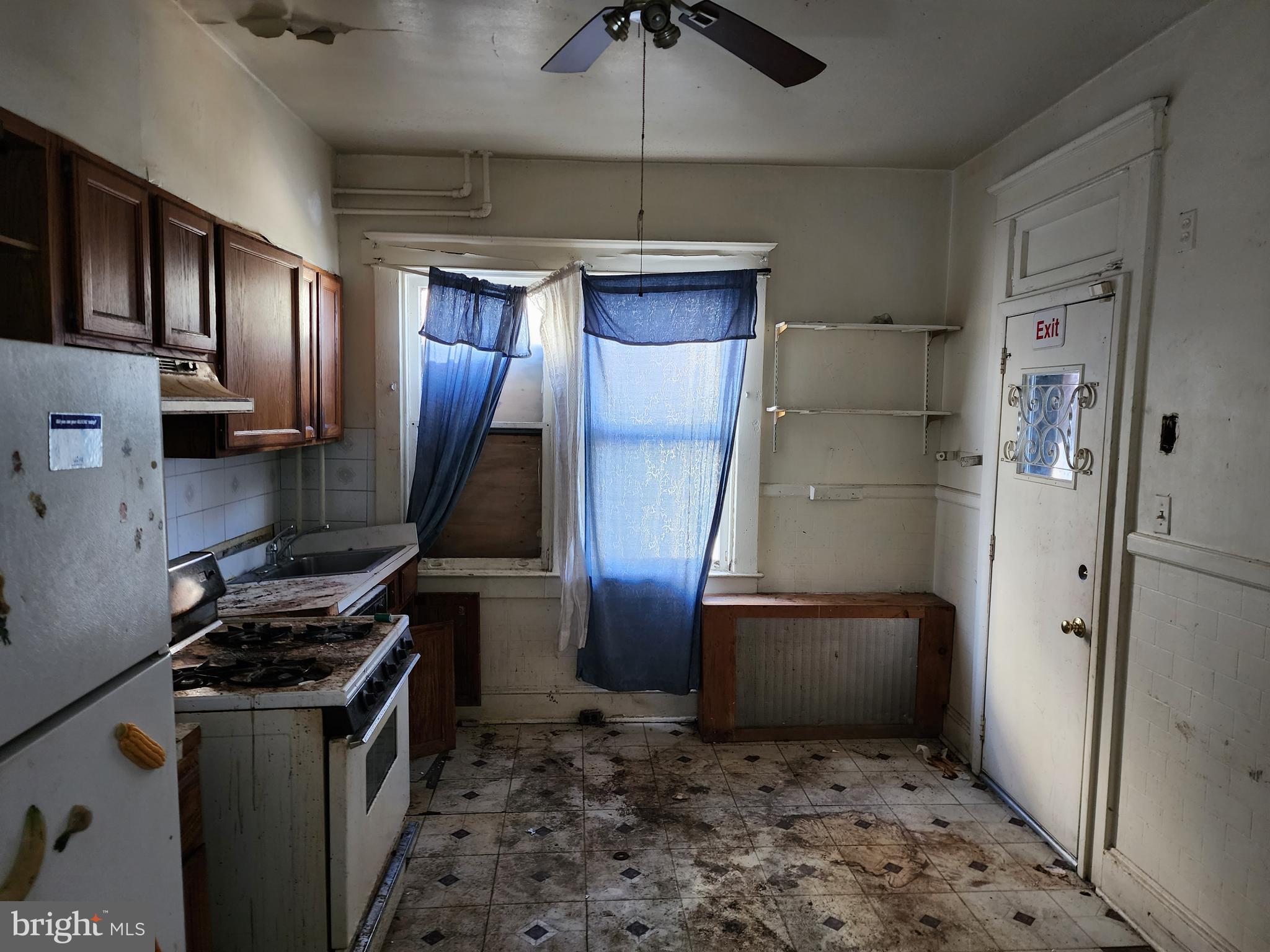 WOODMERE - Residential