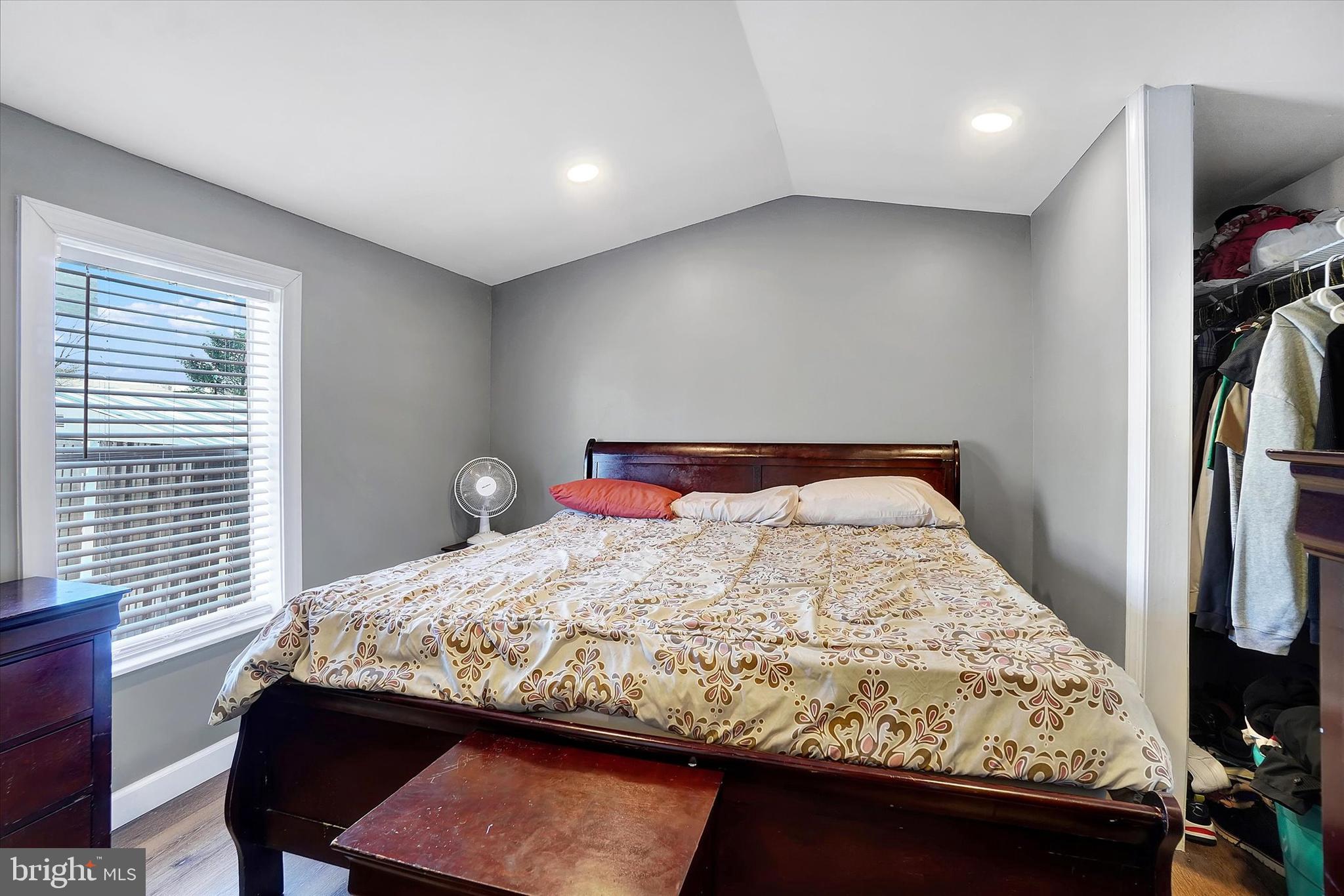 NEWBERRY FARMS - Residential