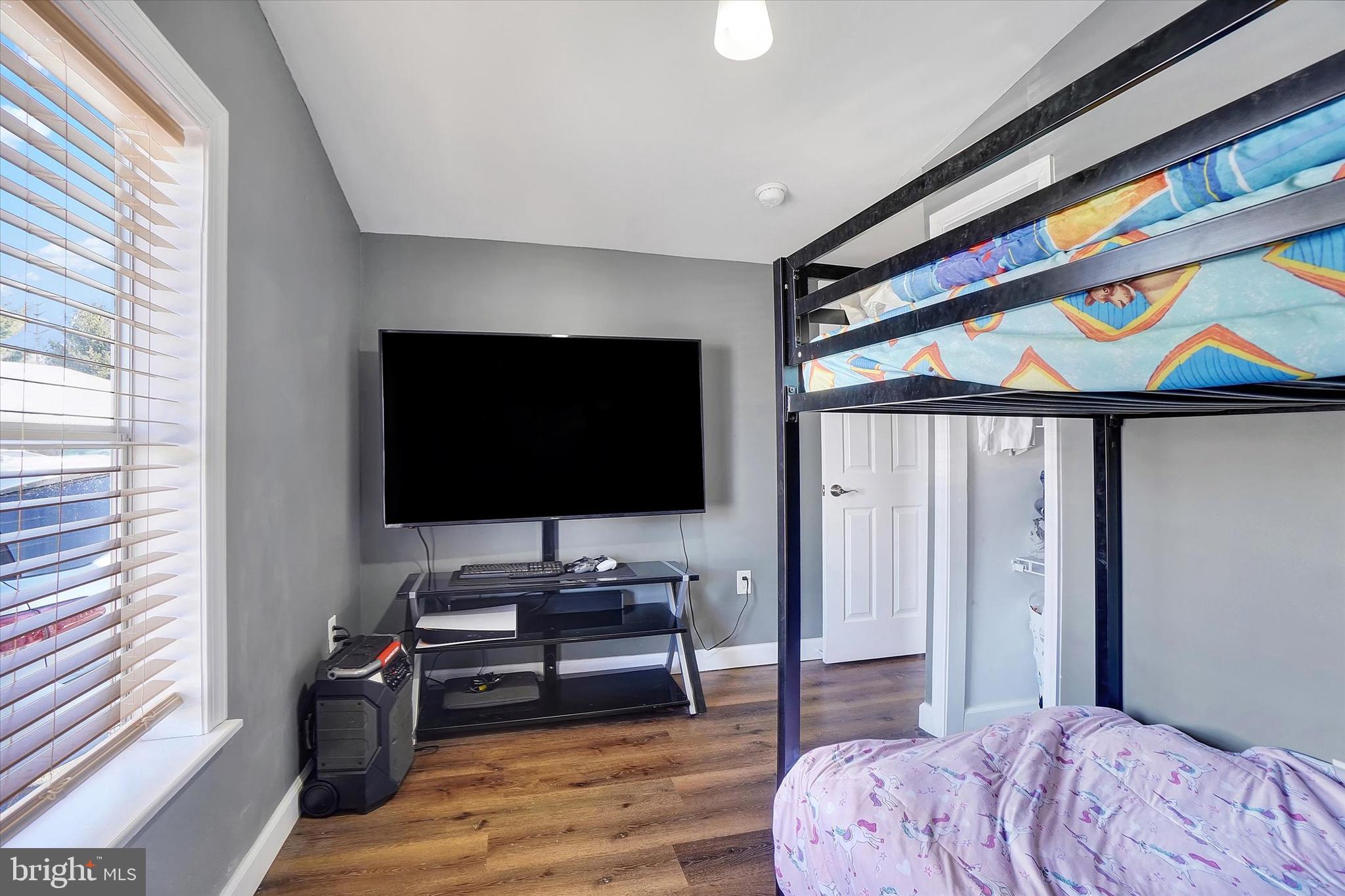 NEWBERRY FARMS - Residential