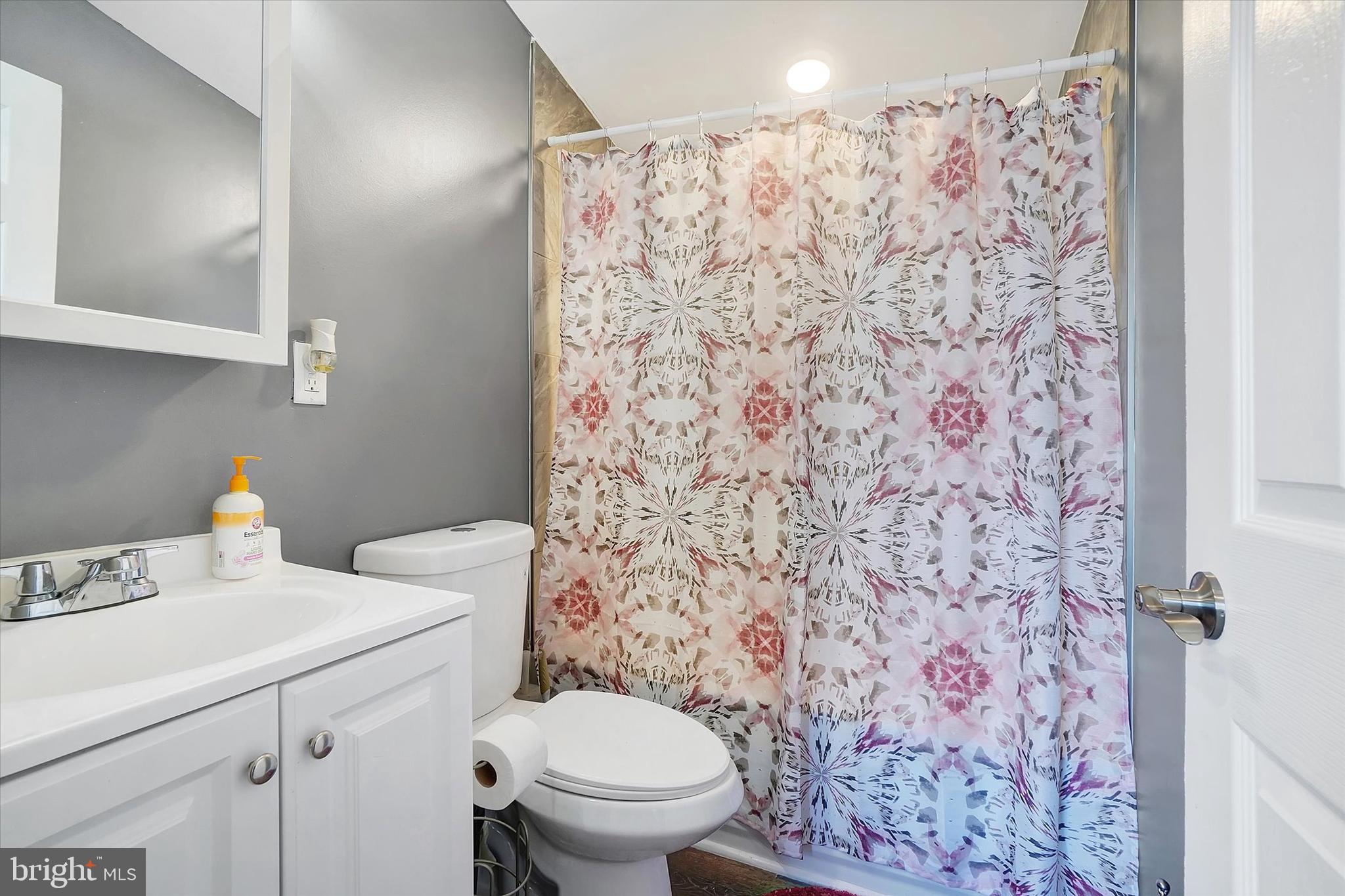 NEWBERRY FARMS - Residential