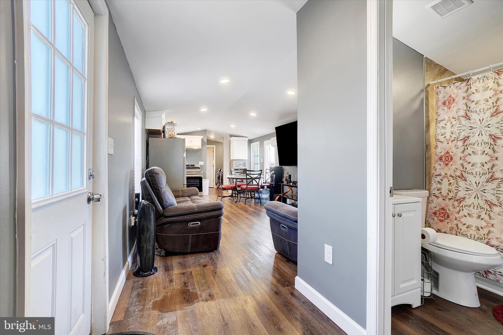 NEWBERRY FARMS - Residential