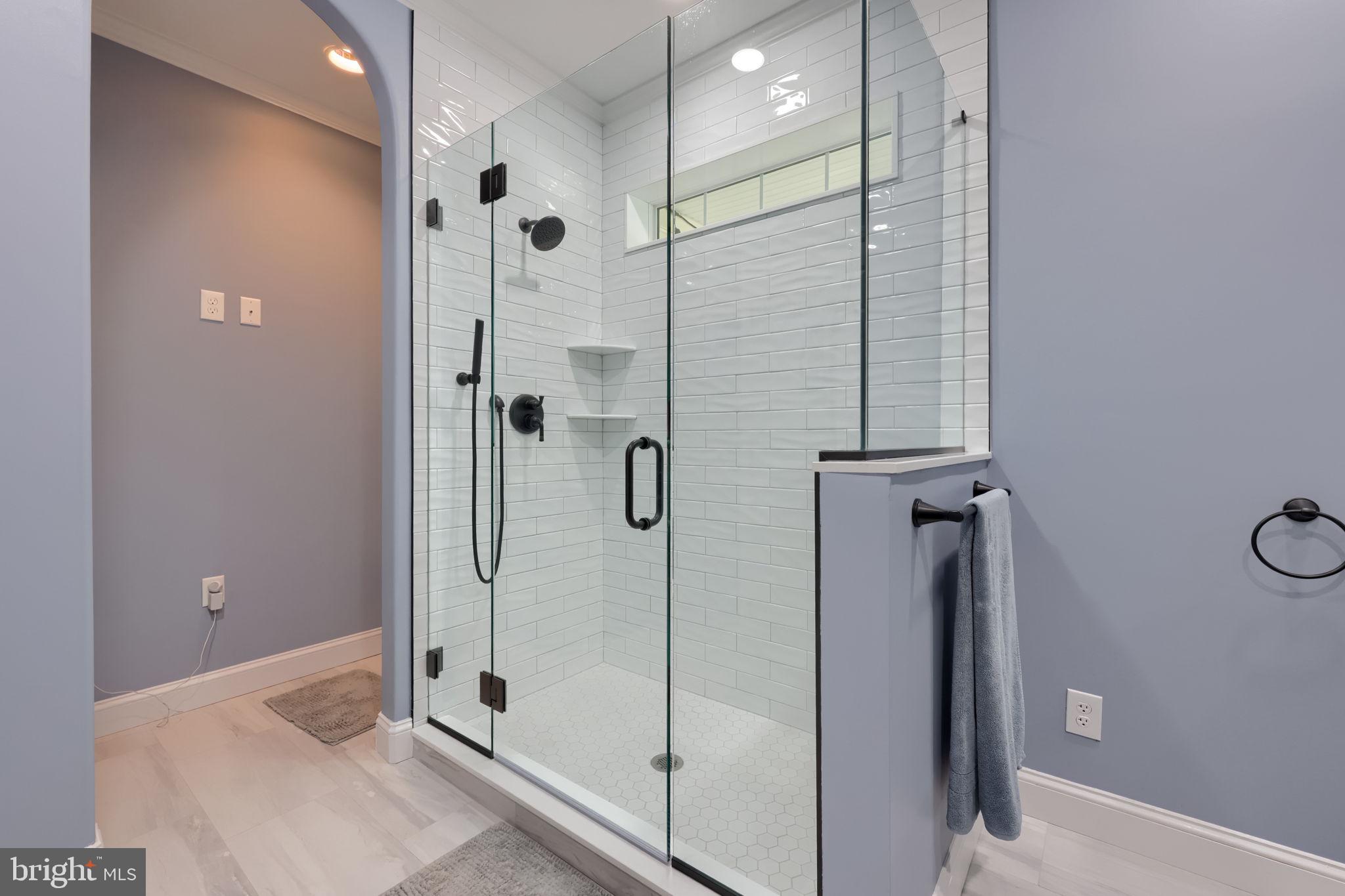 HEMPFIELD - Residential
