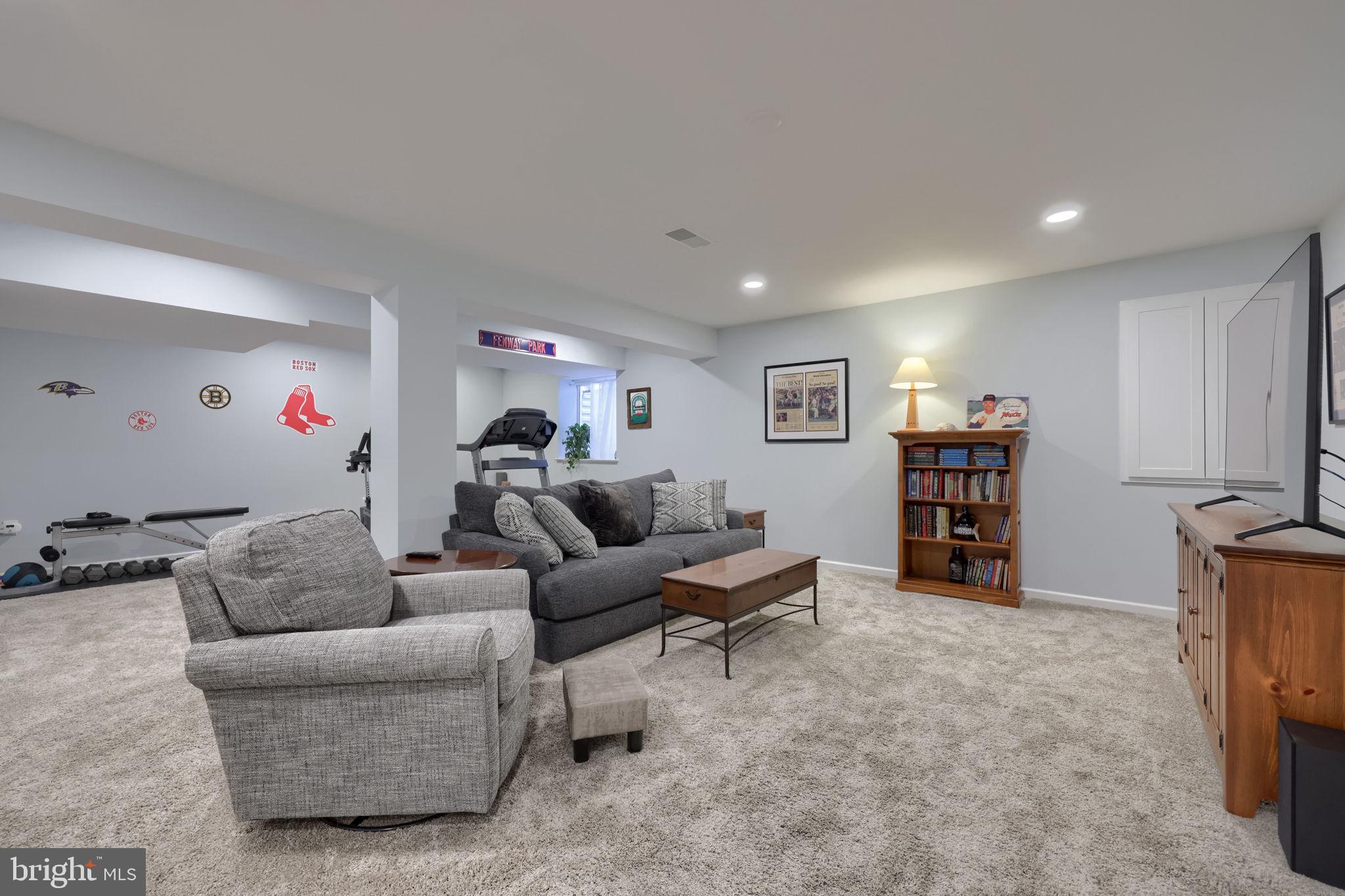 HEMPFIELD - Residential