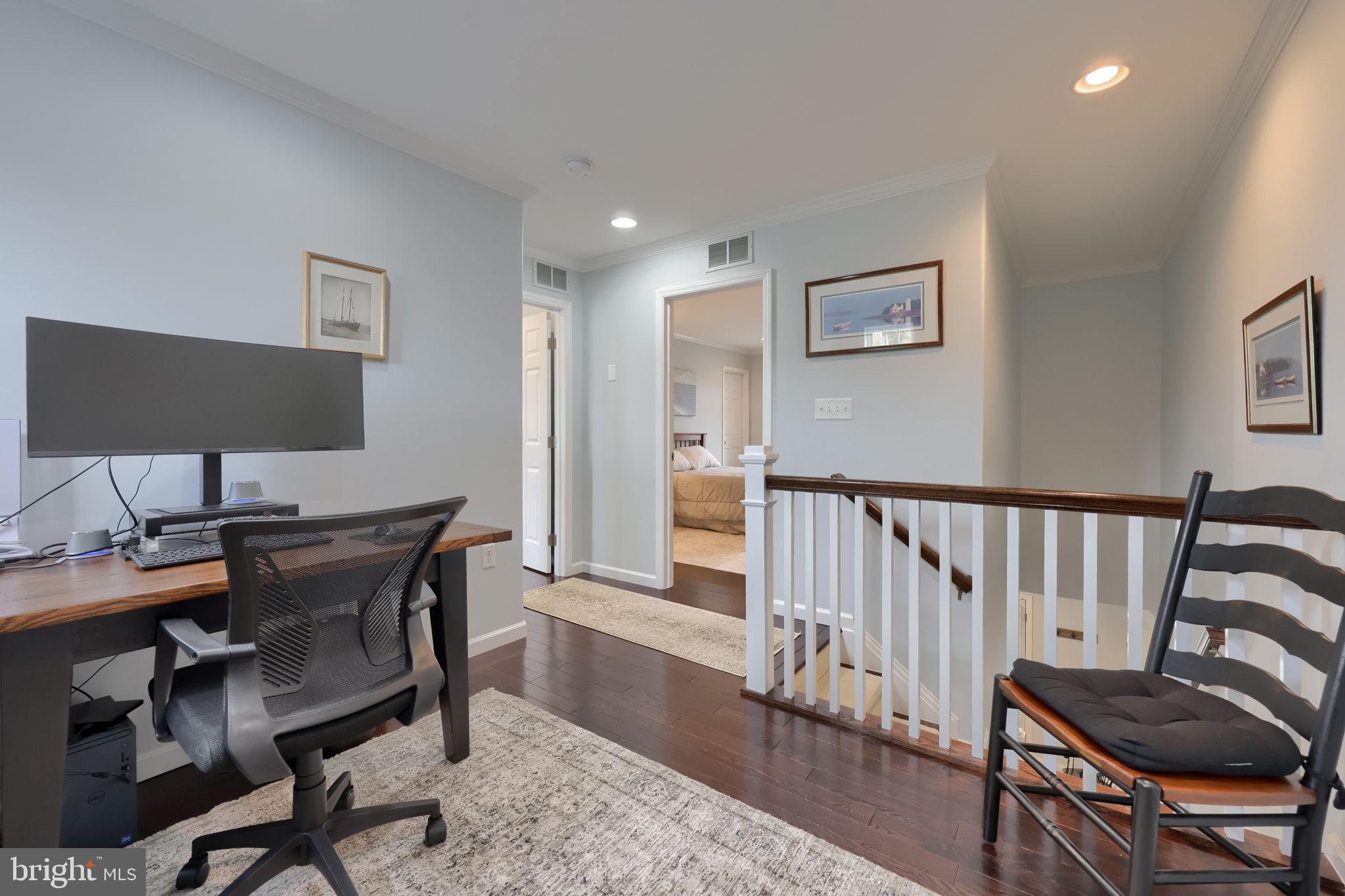 HEMPFIELD - Residential