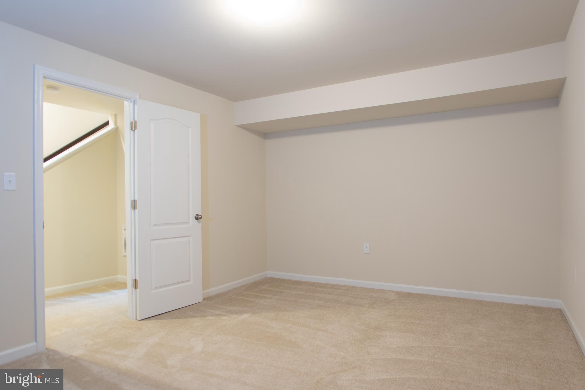 ARCHERS ROCK - Residential