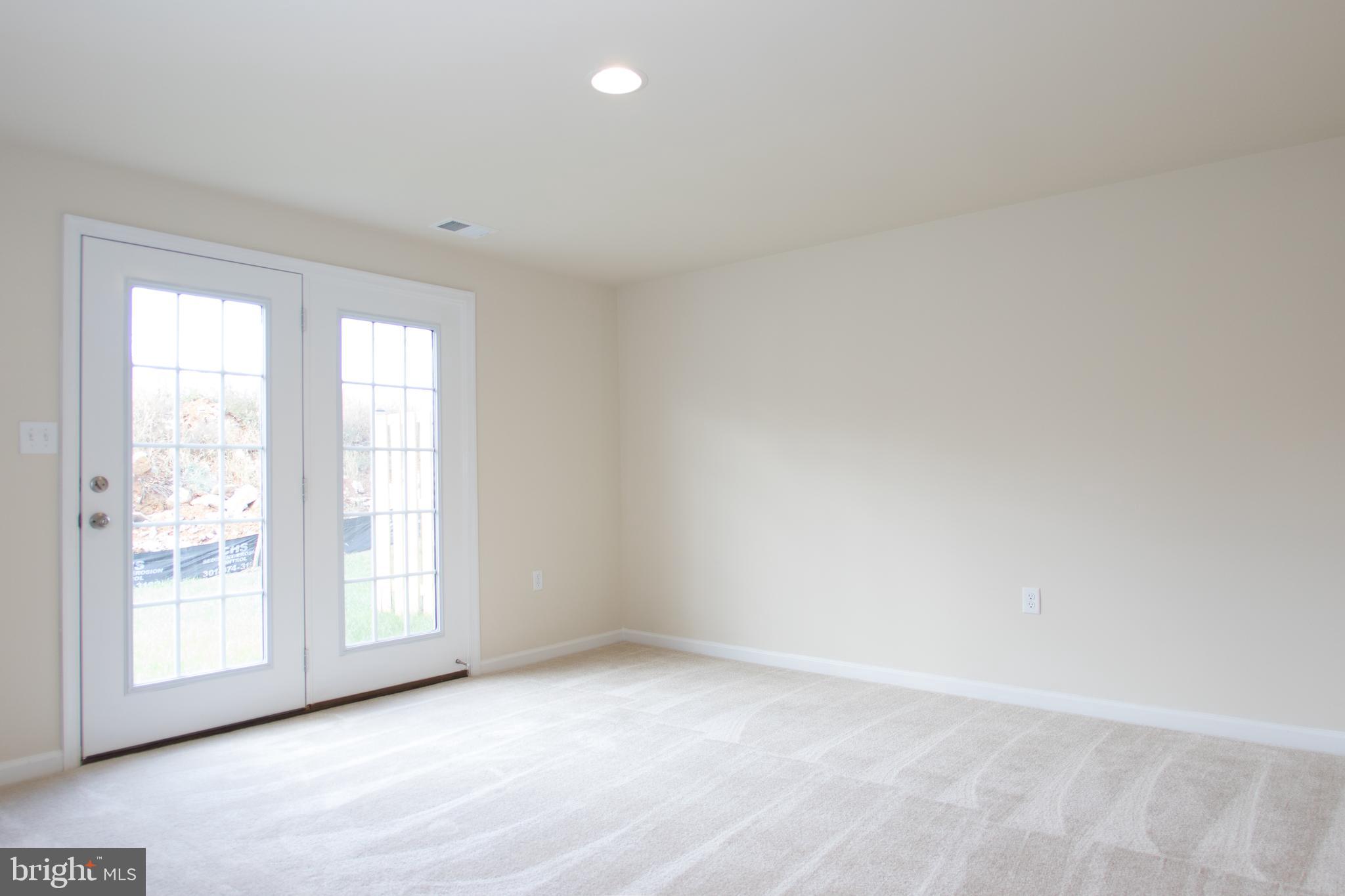 ARCHERS ROCK - Residential