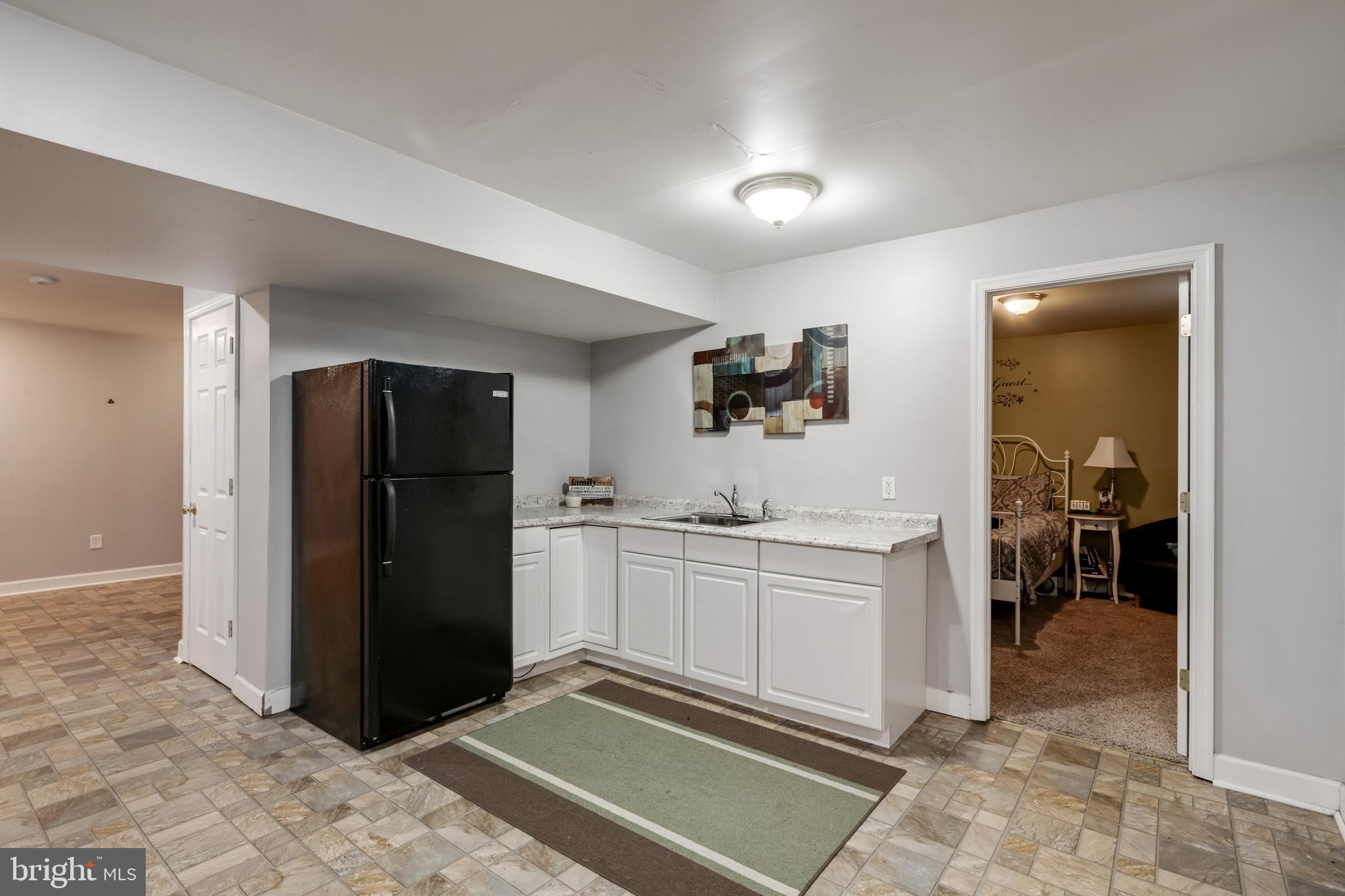 SOUTH WALES - Residential