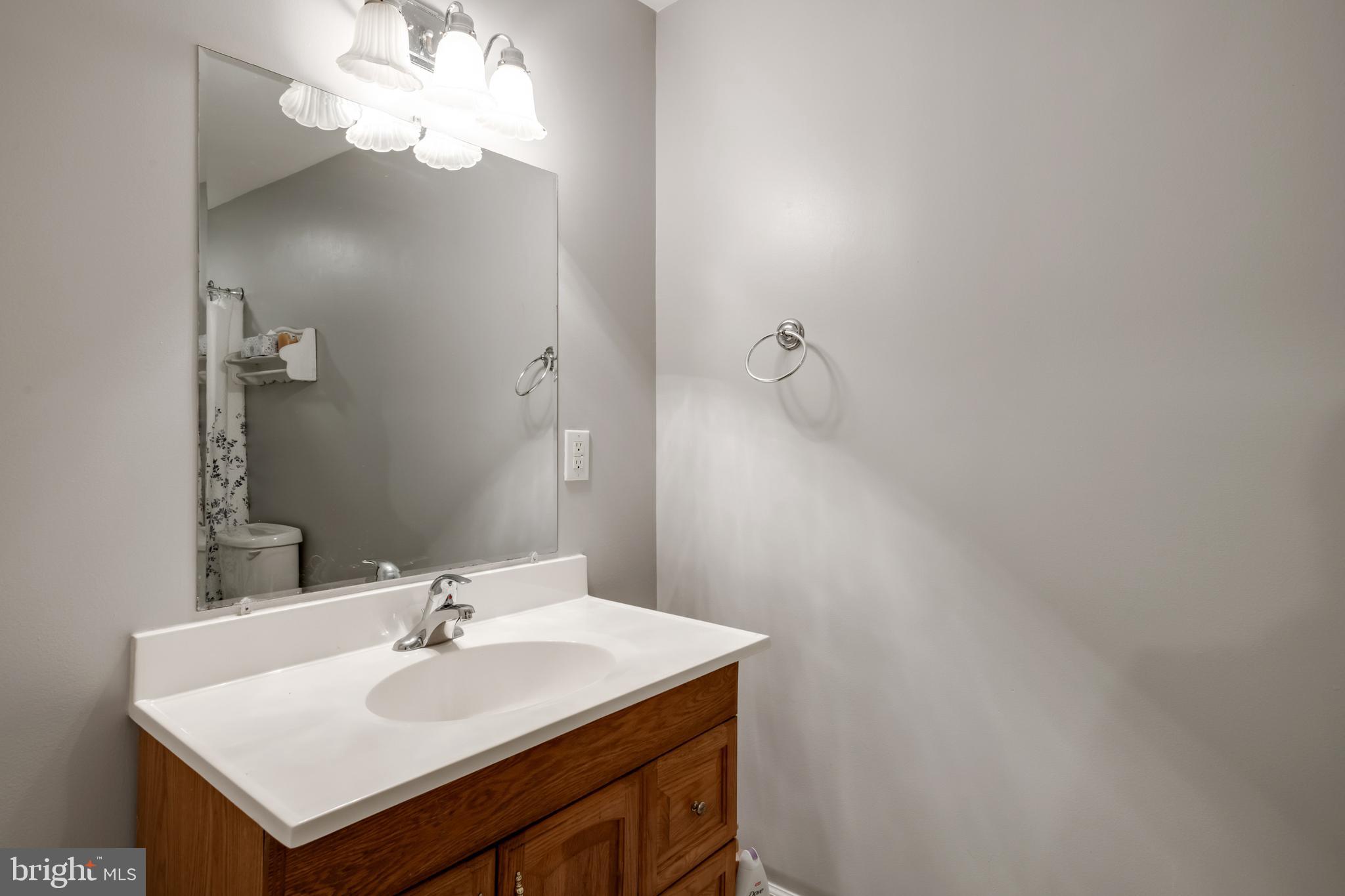 SOUTH WALES - Residential