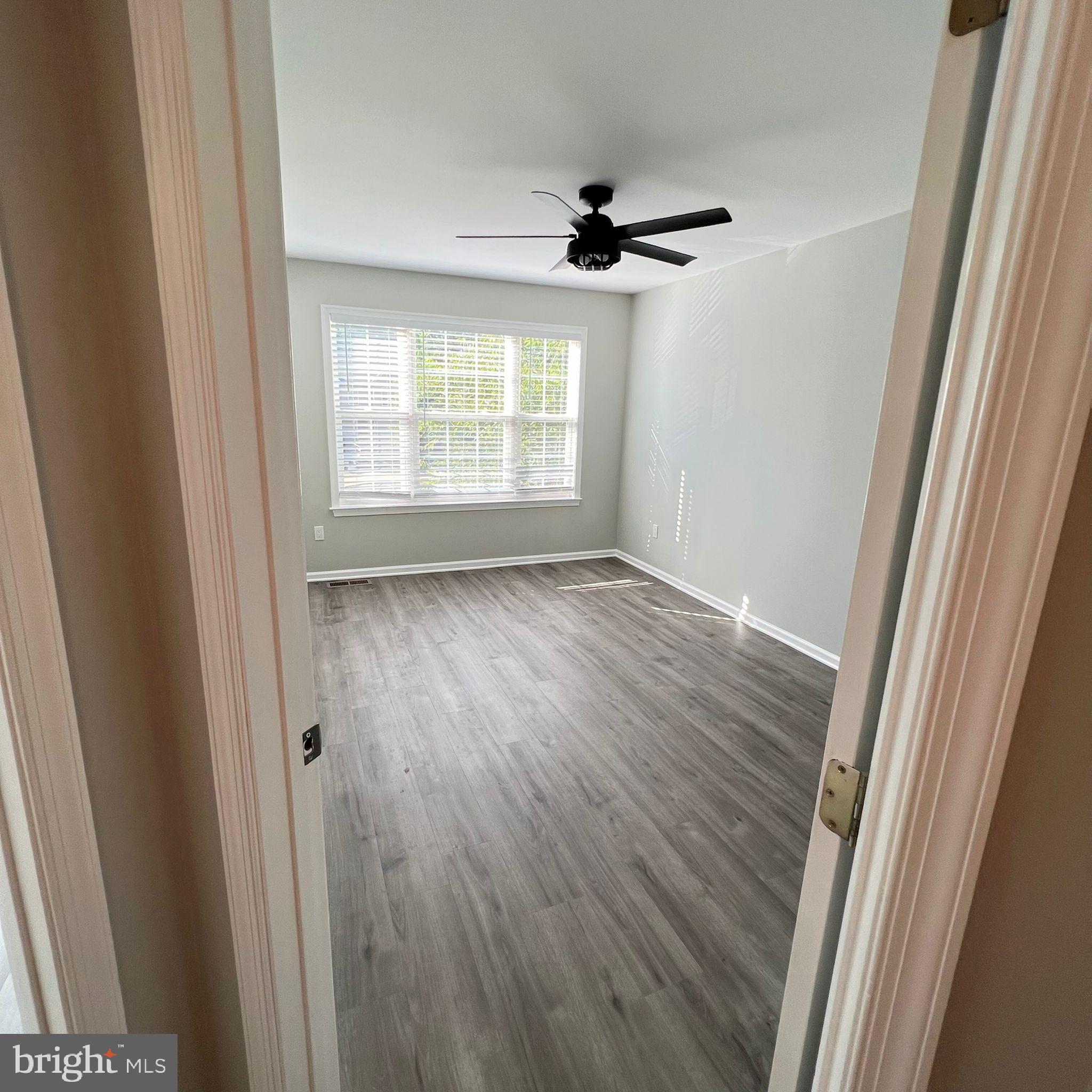 CHARING CROSS - Residential Lease