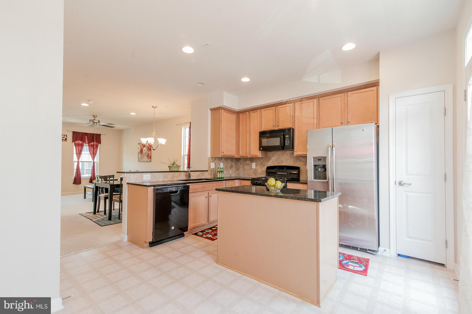 HOWARD SQUARE - Residential Lease