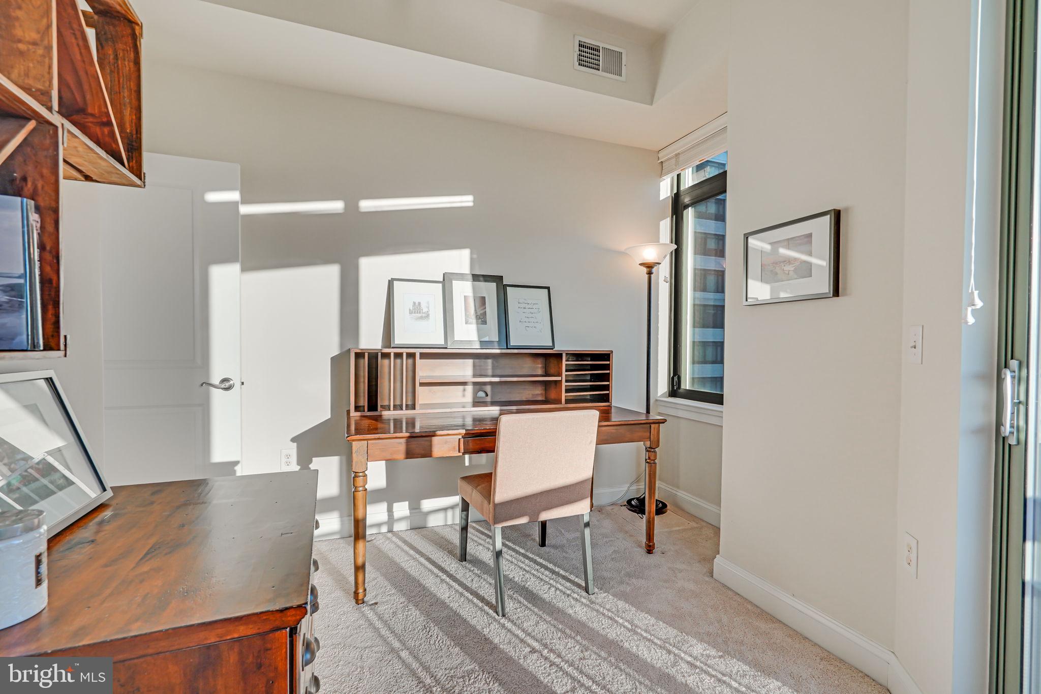 MONROE - Residential