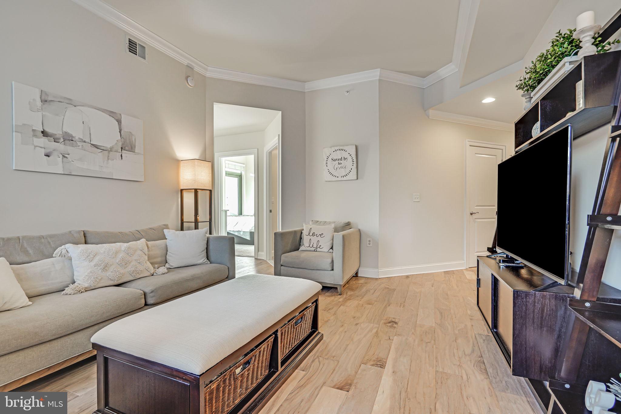 MONROE - Residential