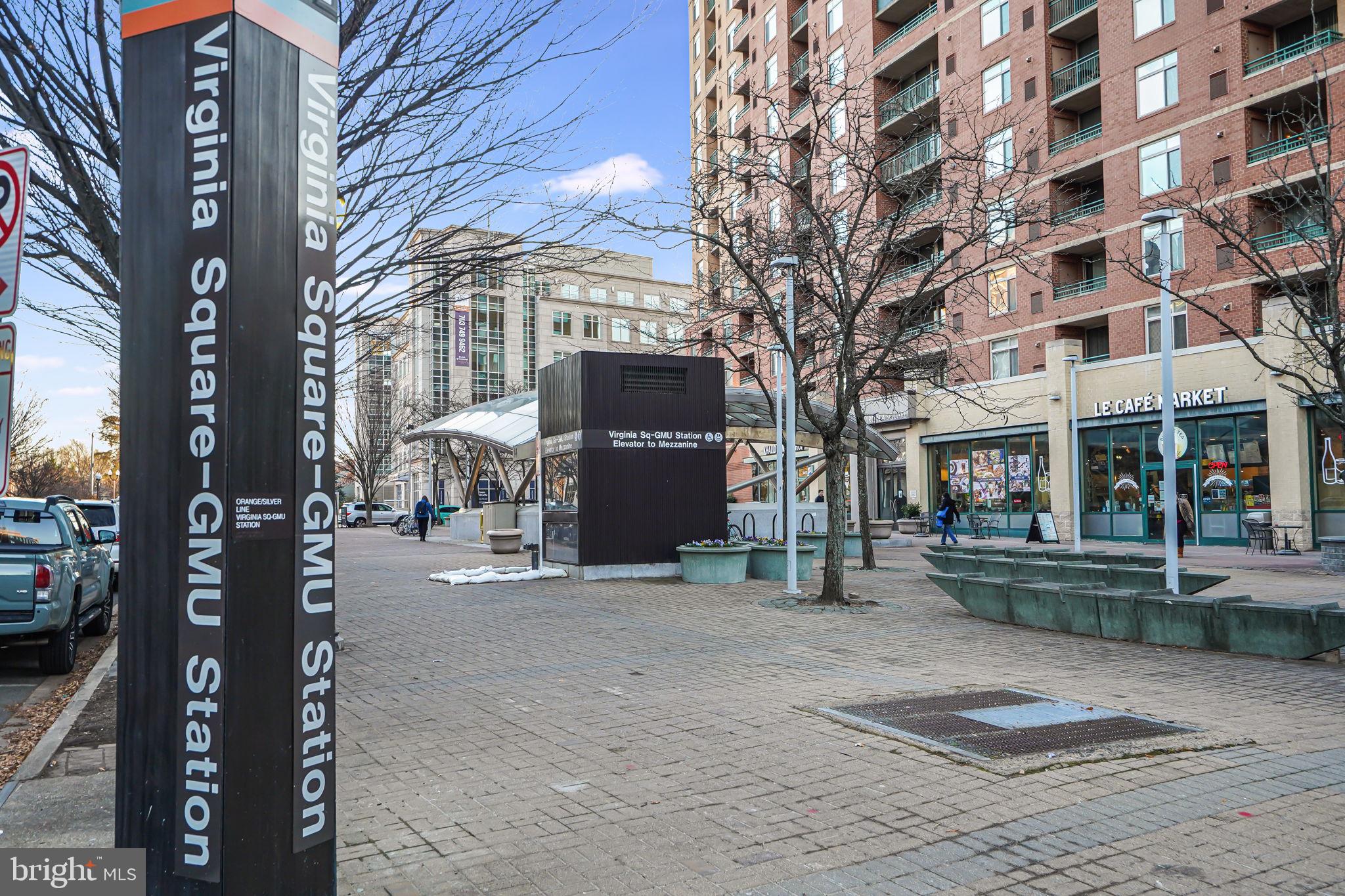 MONROE - Residential