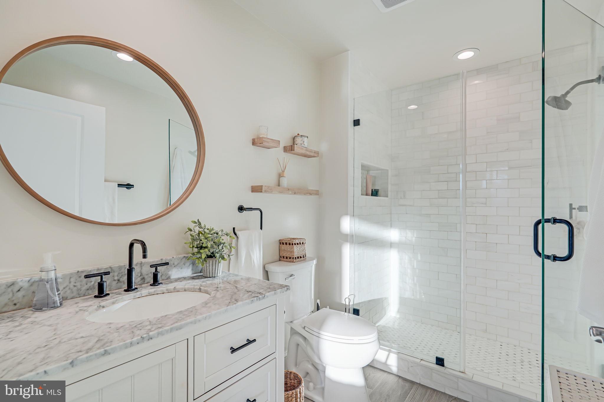 MONROE - Residential