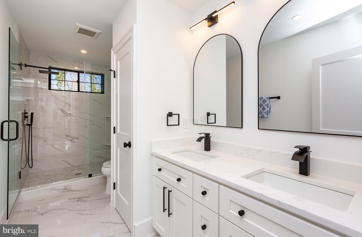 BEECHWOOD - Residential