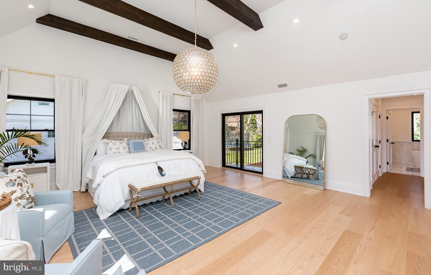 BEECHWOOD - Residential