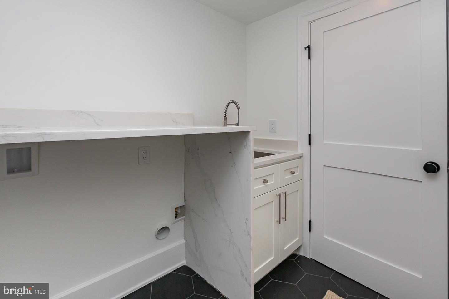 BEECHWOOD - Residential