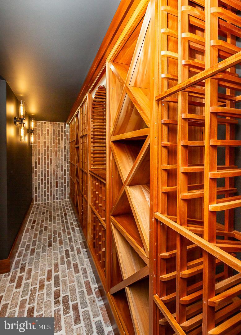 BEECHWOOD - Residential