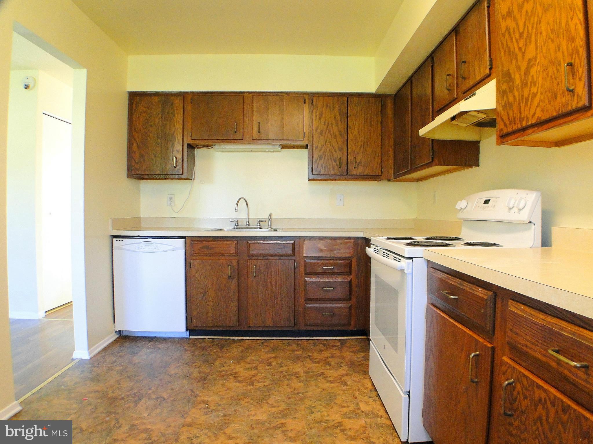 BROADFIELD AT WILTON FARM - Residential