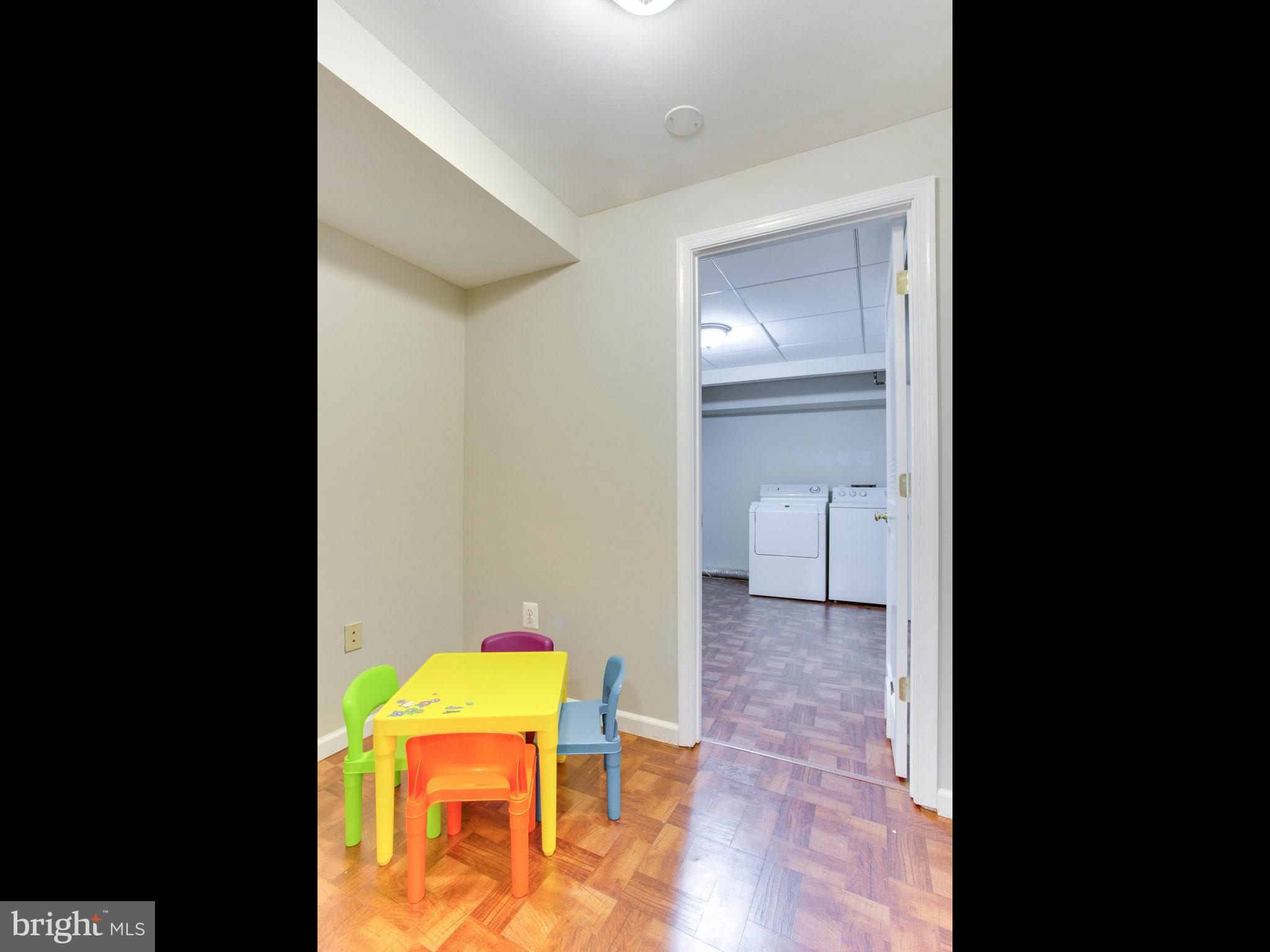 KINGSTREAM - Residential