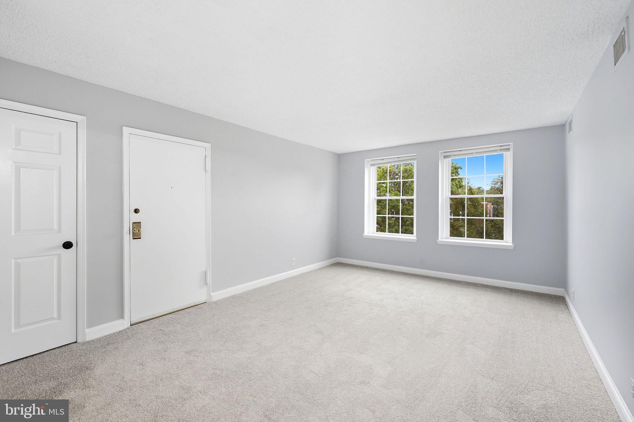 2856 S BUCHANAN STREET B1