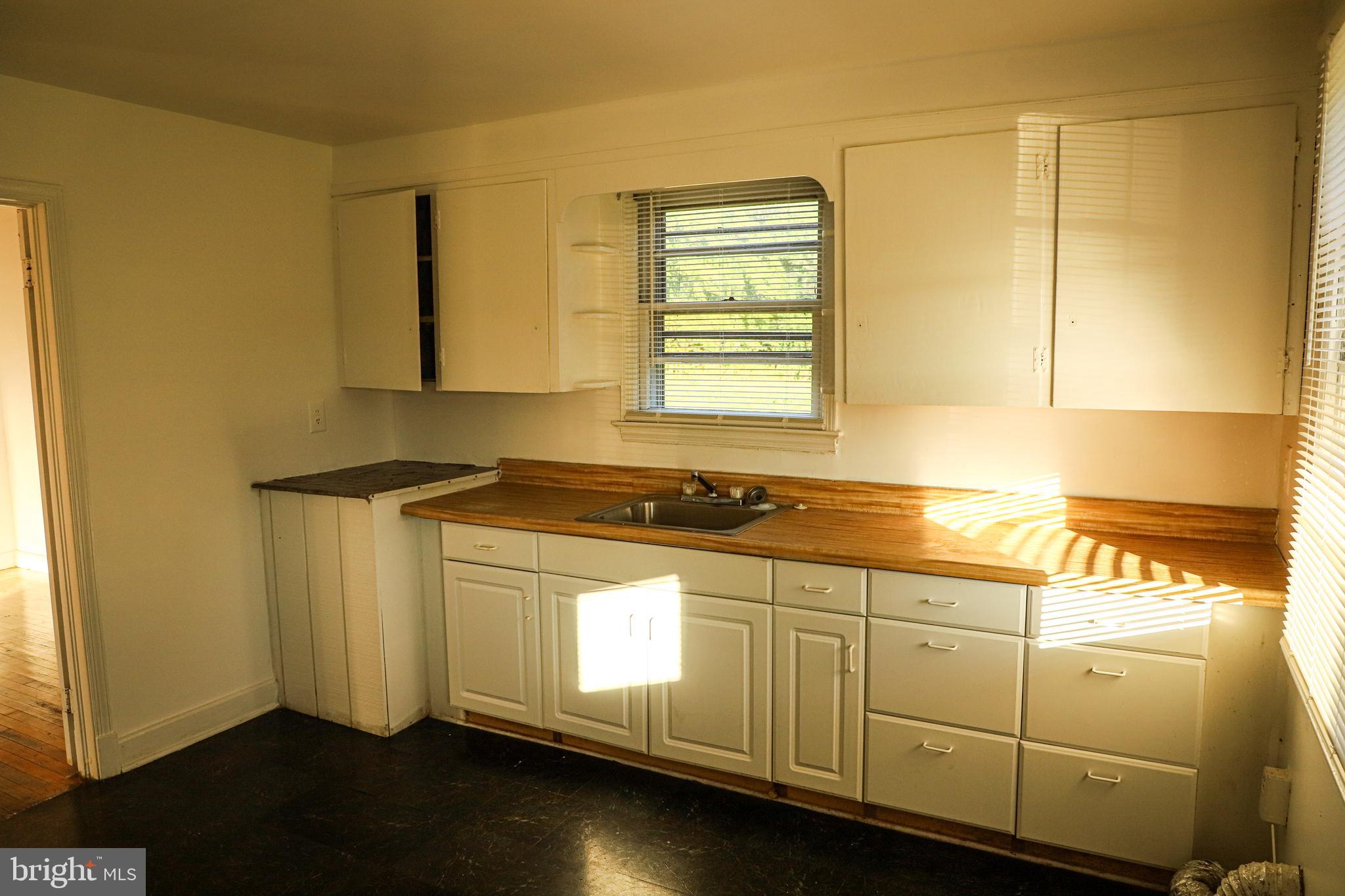 BURGESS - Residential