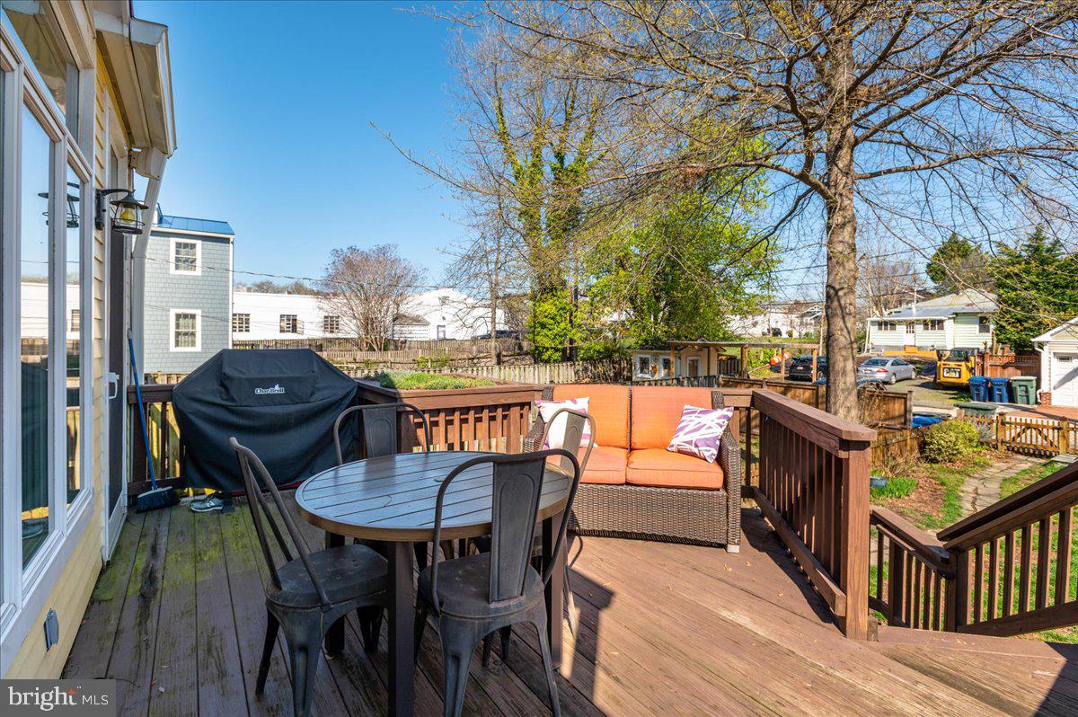 DEL RAY - Residential