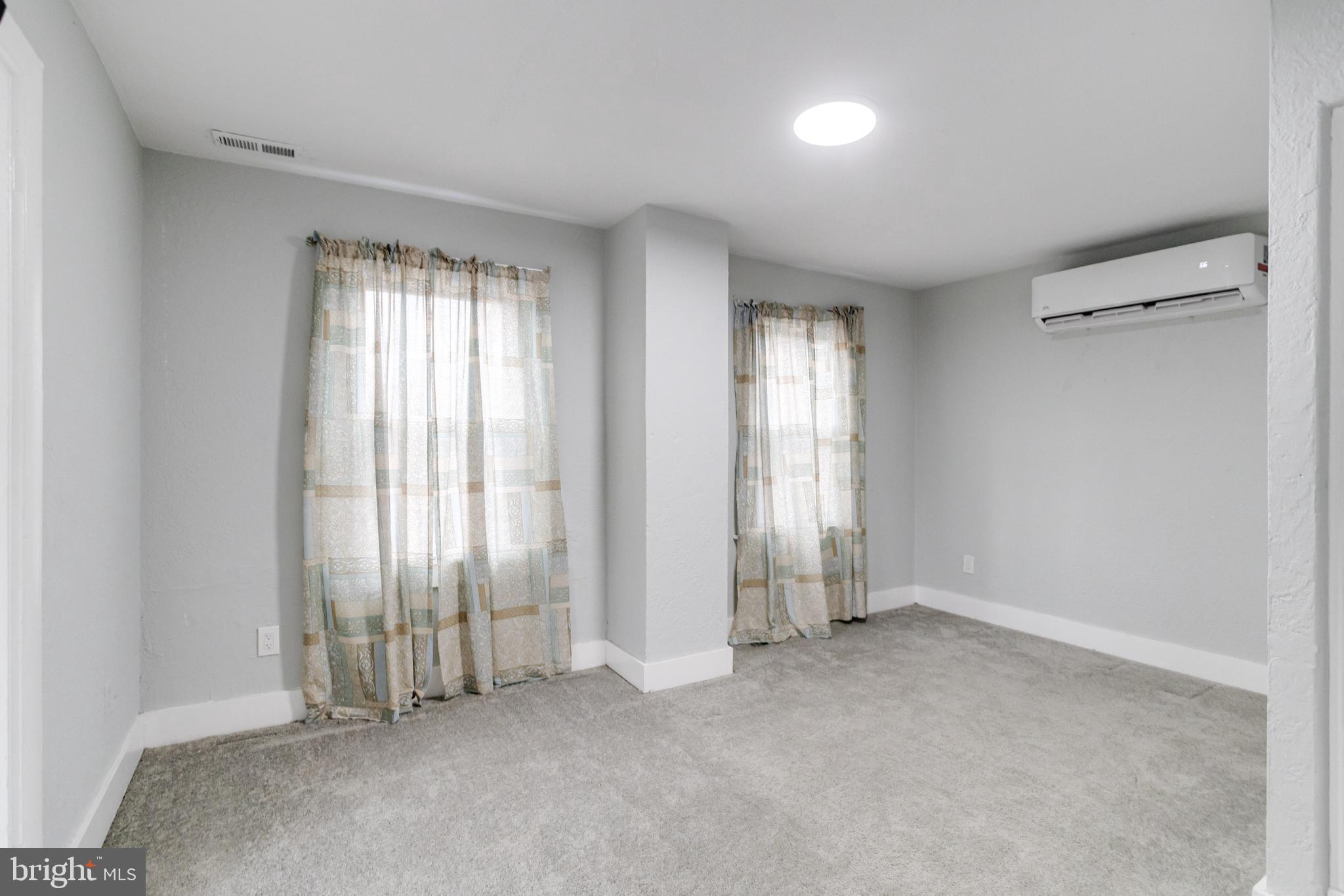 ABERDEEN HILLS - Residential