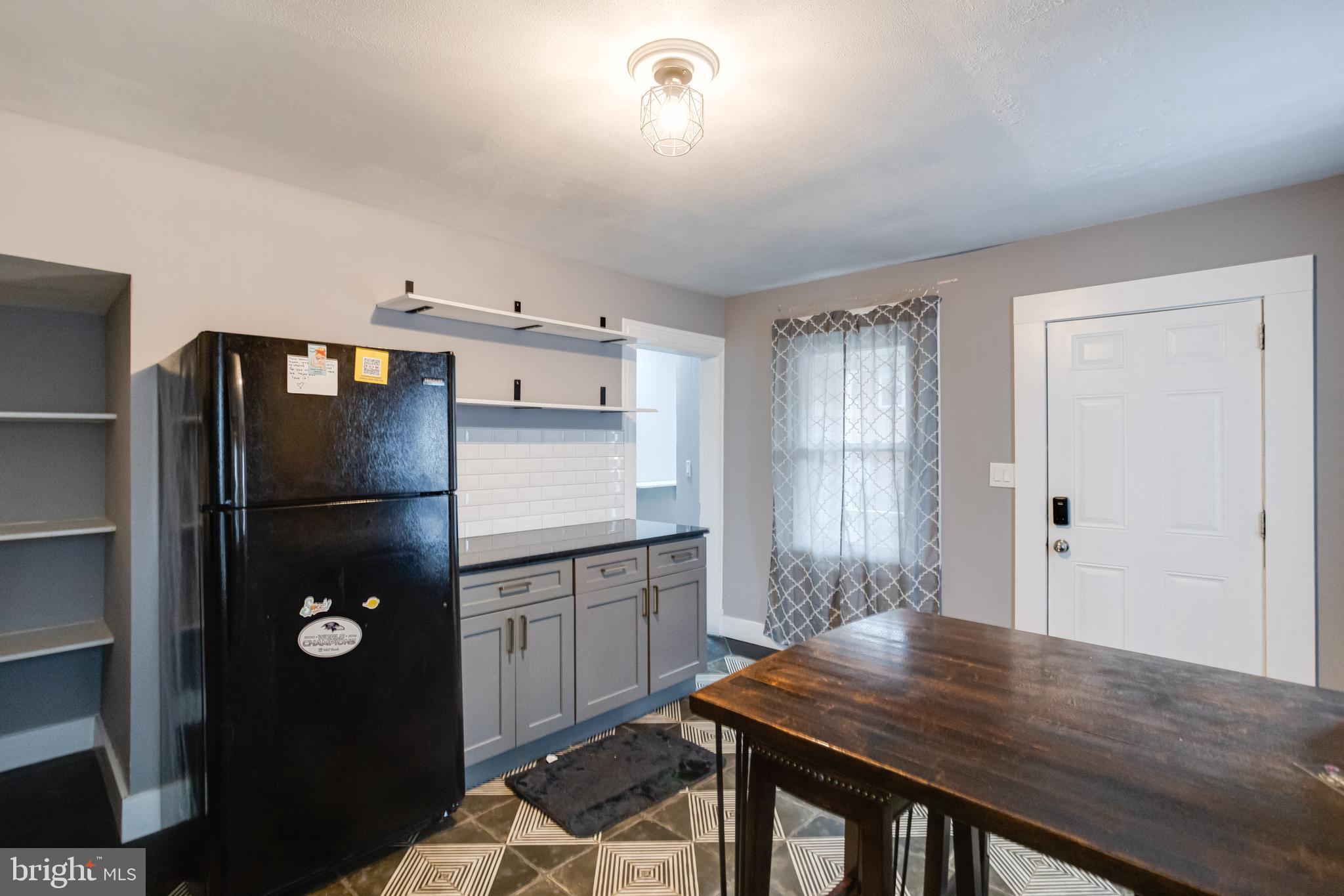 ABERDEEN HILLS - Residential