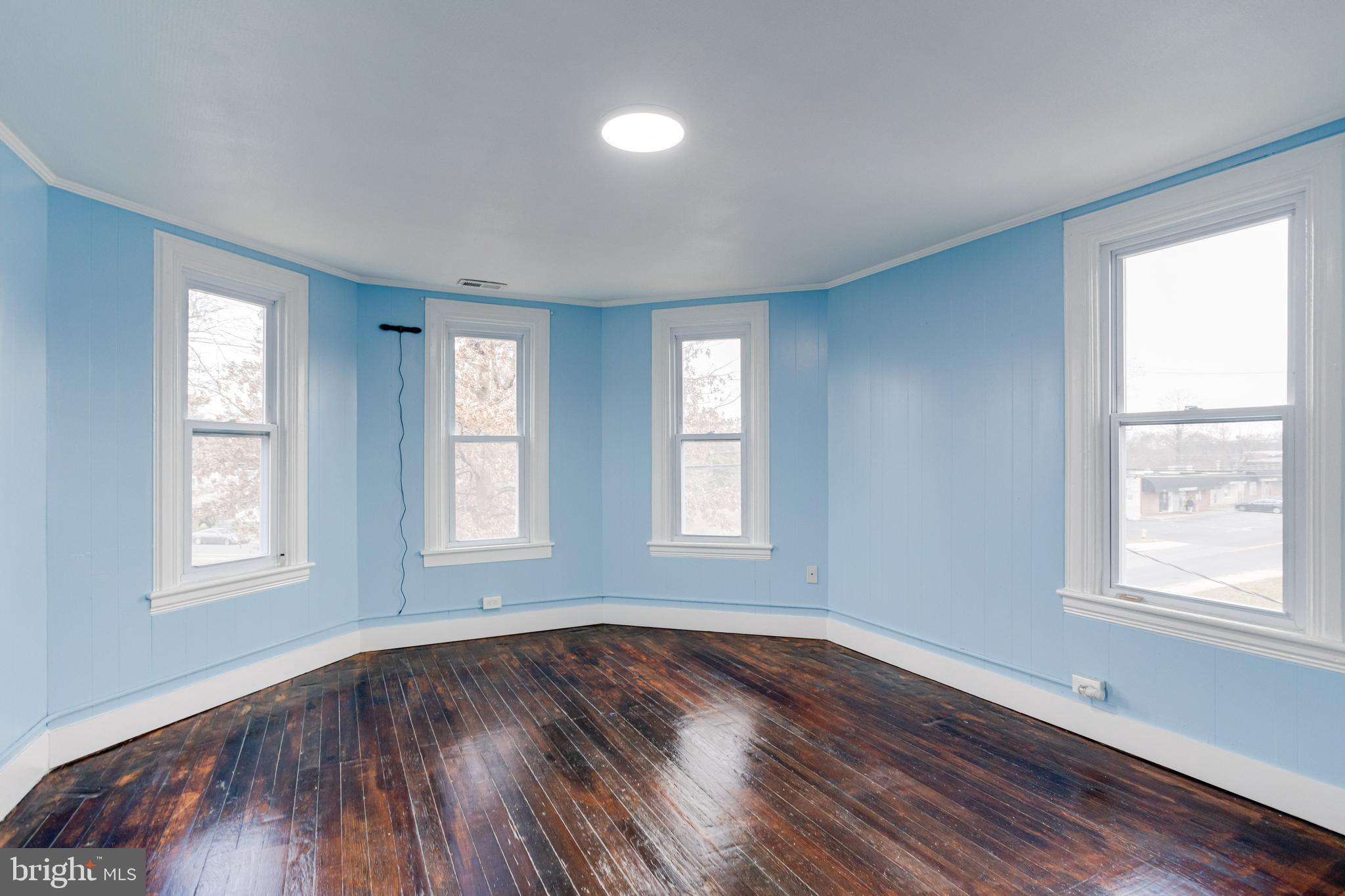 ABERDEEN HILLS - Residential