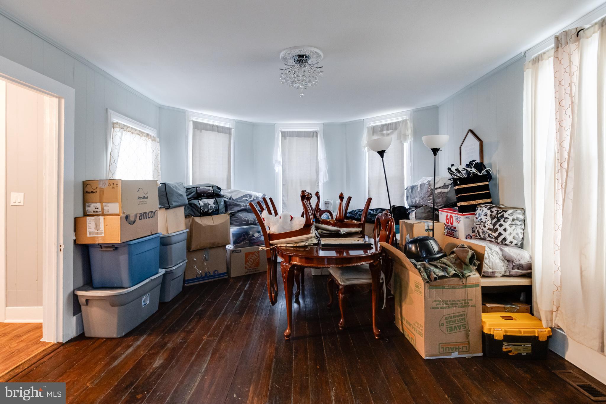 ABERDEEN HILLS - Residential