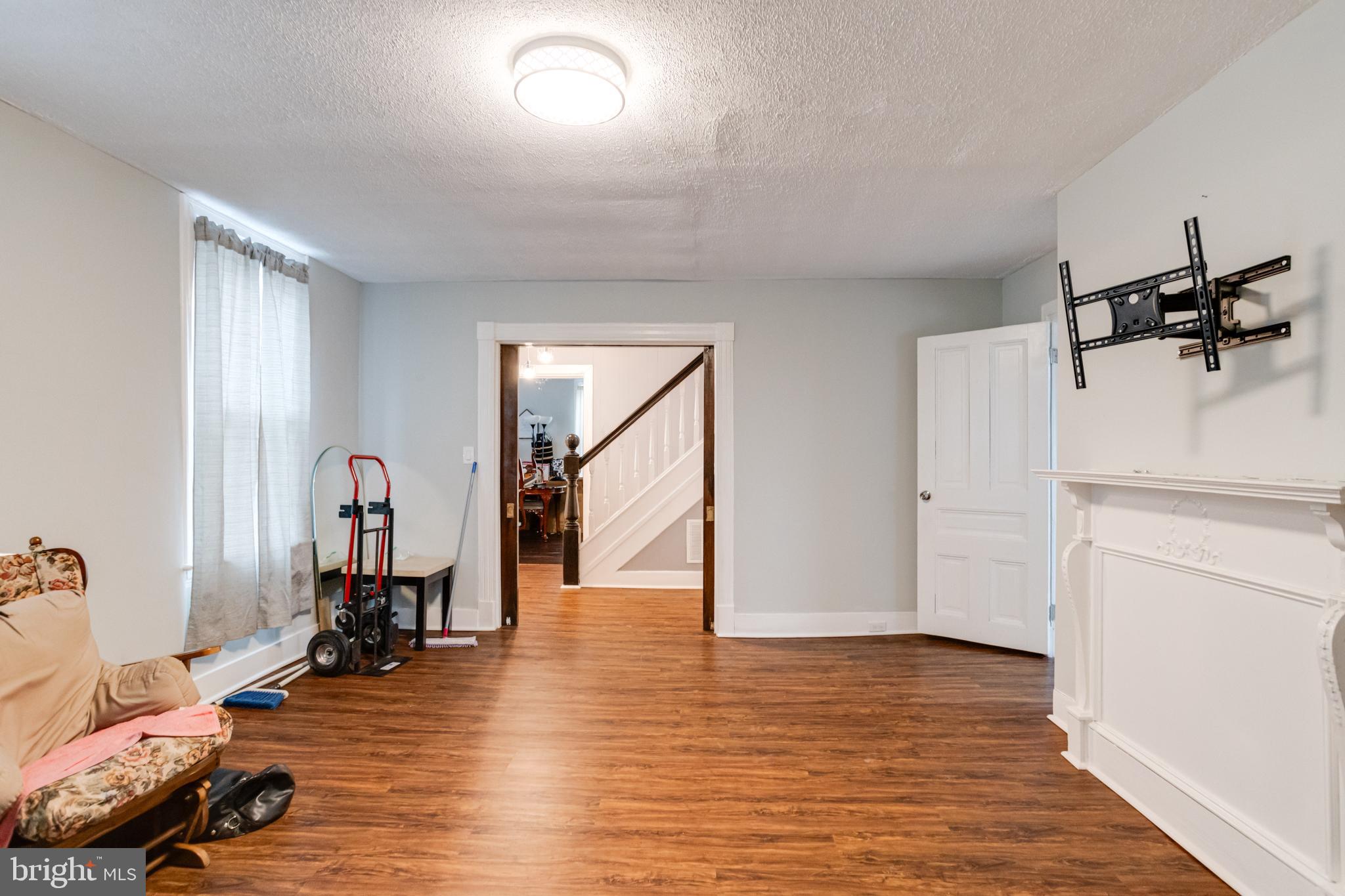 ABERDEEN HILLS - Residential