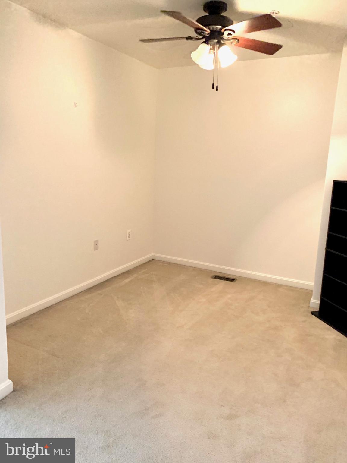 WELLINGTON TRACE - Residential Lease