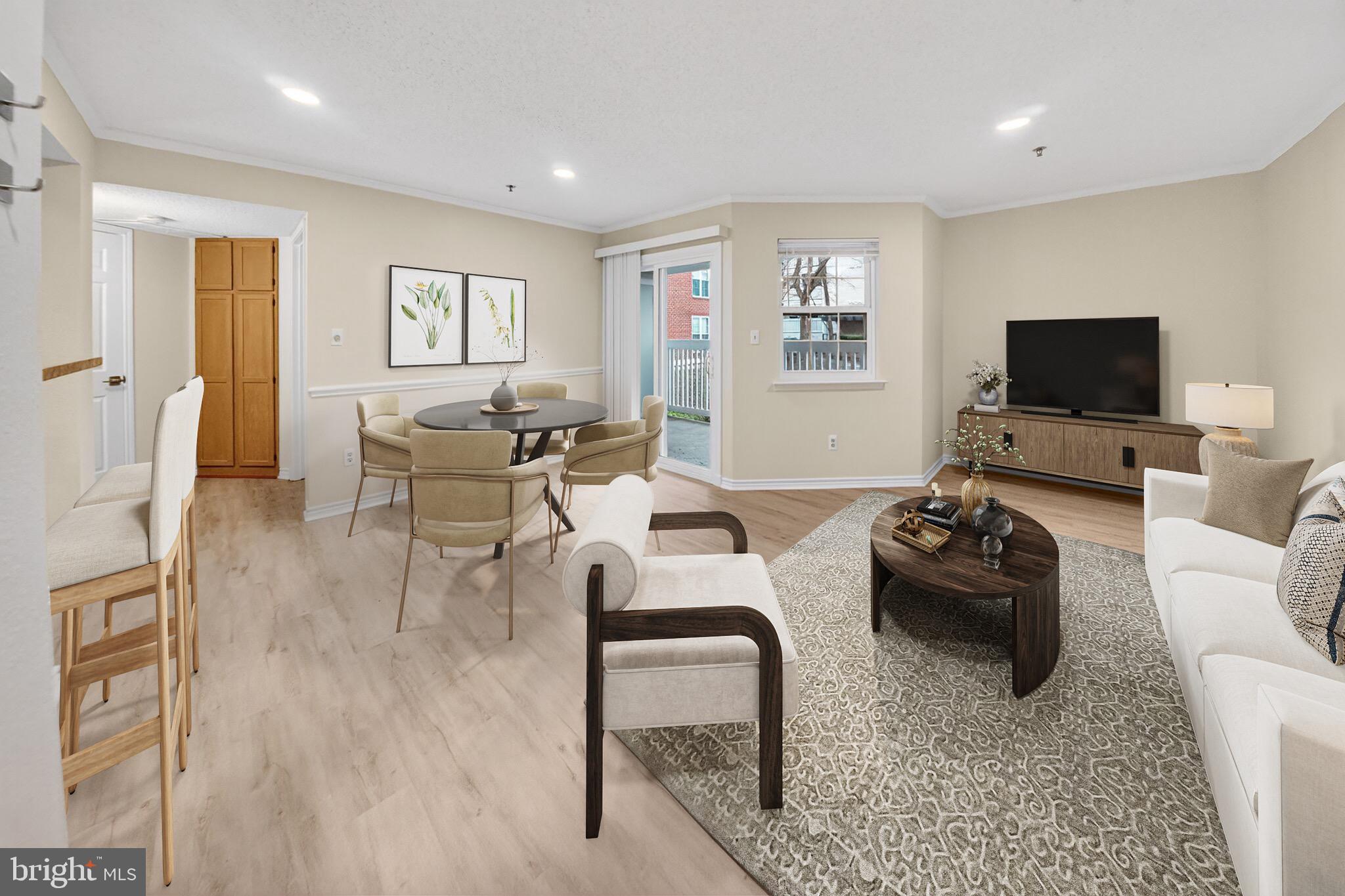 1504 LINCOLN WAY 100