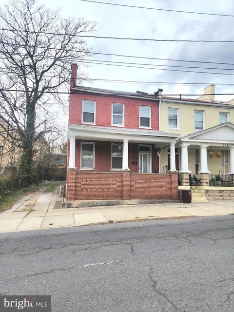 Apartment For Sale - 230 Bedford Street<br/> CUMBERLAND, MD 21502