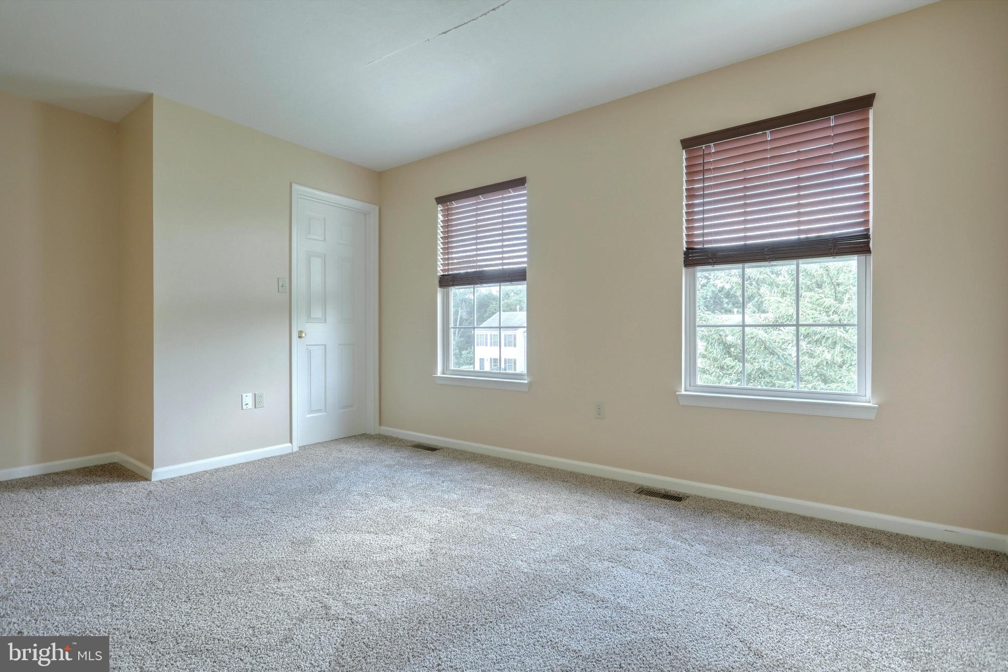 BUTTONWOOD CROSSING - Residential