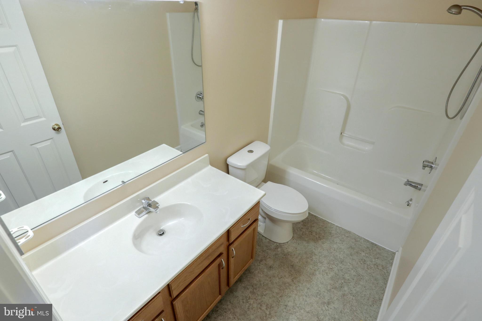 BUTTONWOOD CROSSING - Residential