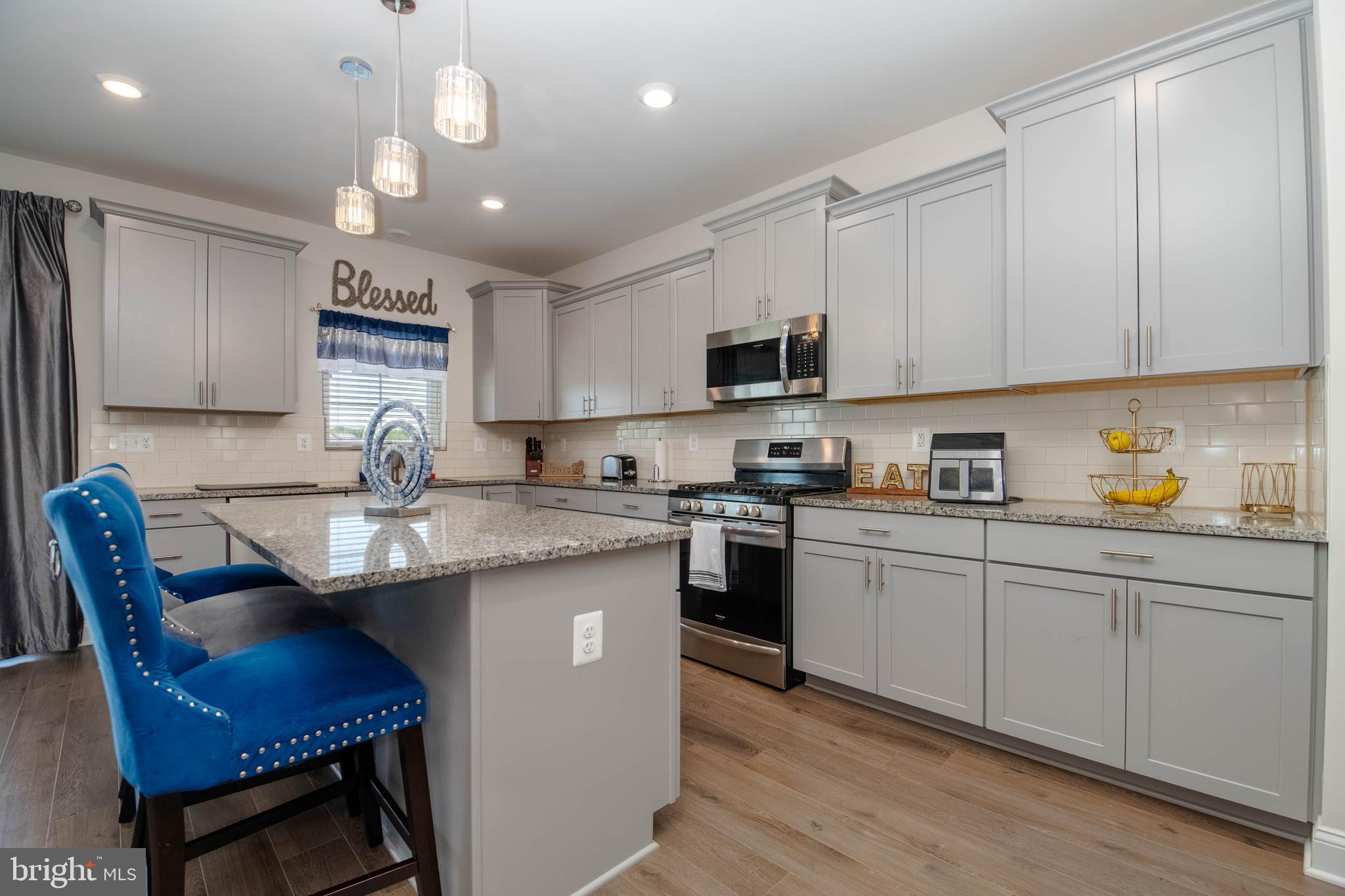 1414 ONNESTA COURT
