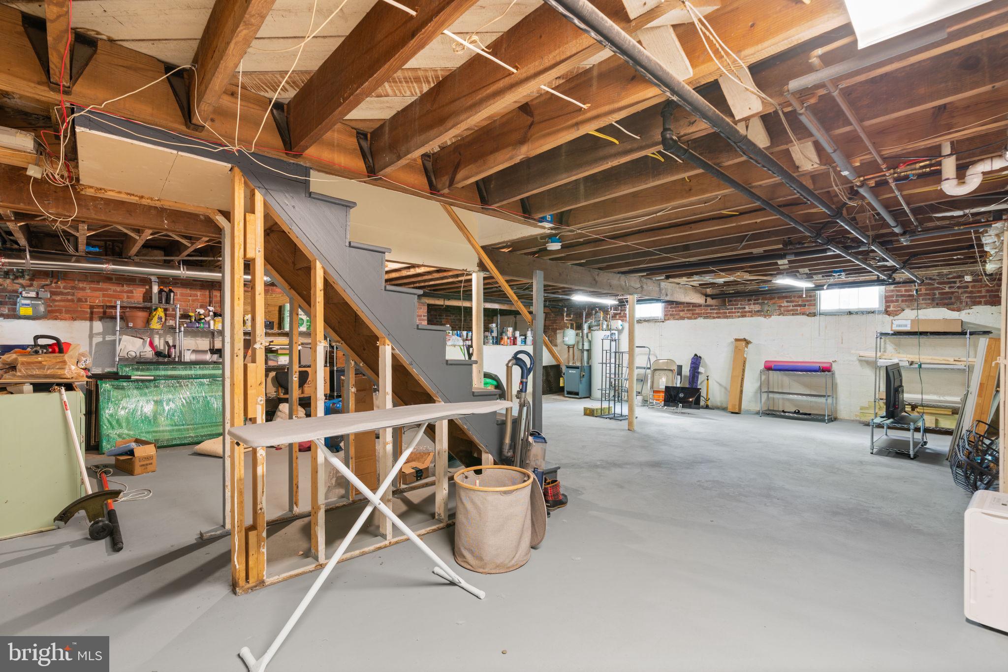 STONELEIGH - Residential