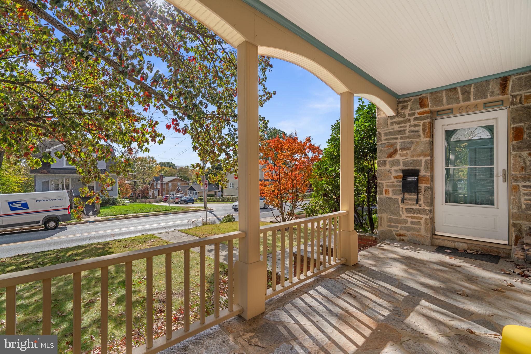 STONELEIGH - Residential