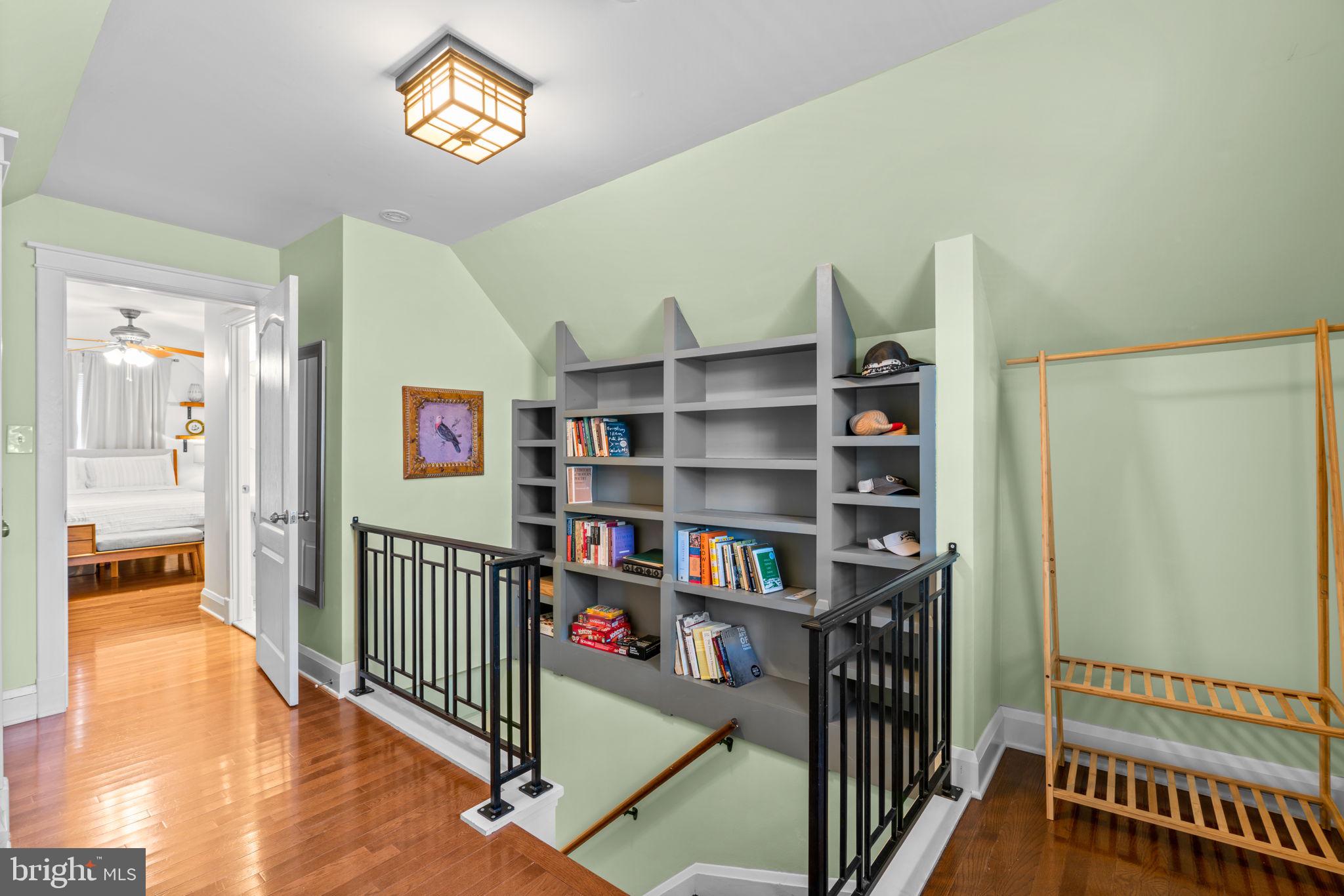 STONELEIGH - Residential