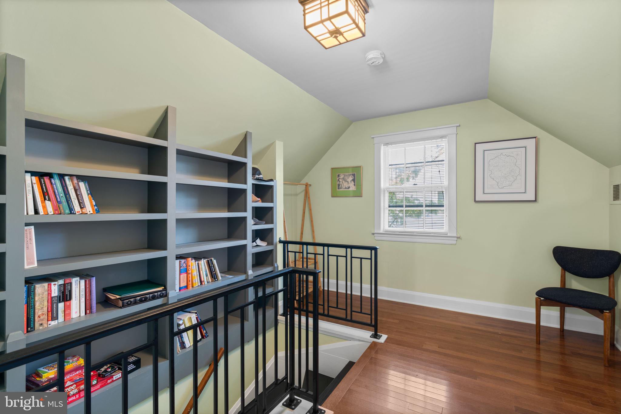 STONELEIGH - Residential