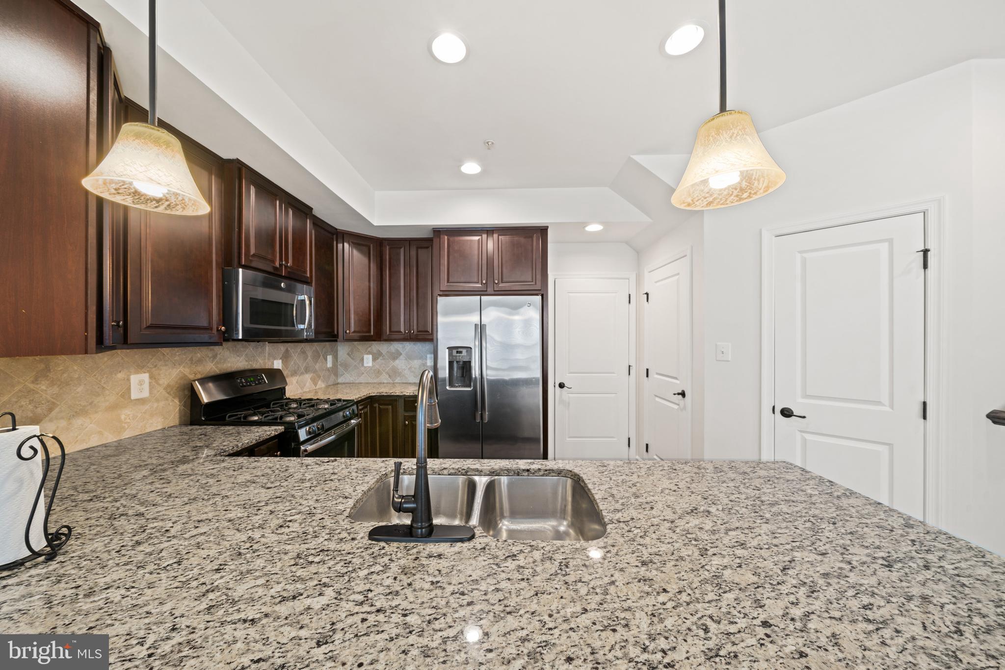 LINTON AT BALLENGER - Residential