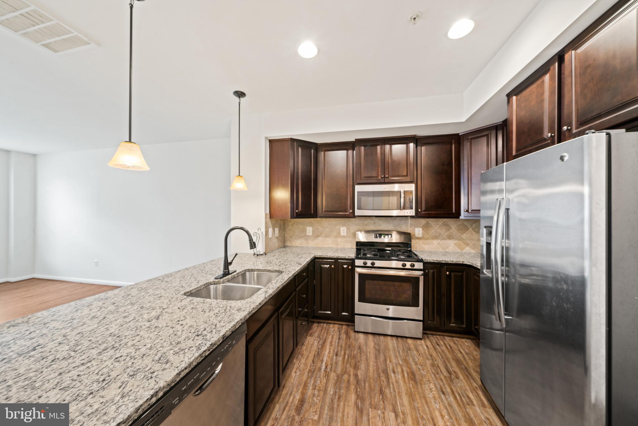 LINTON AT BALLENGER - Residential