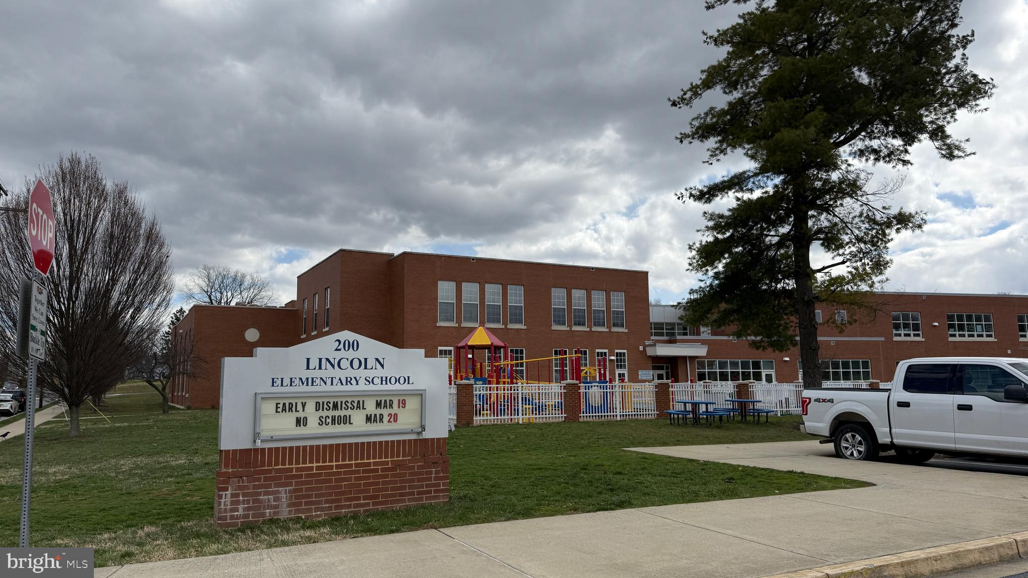 LINTON AT BALLENGER - Residential