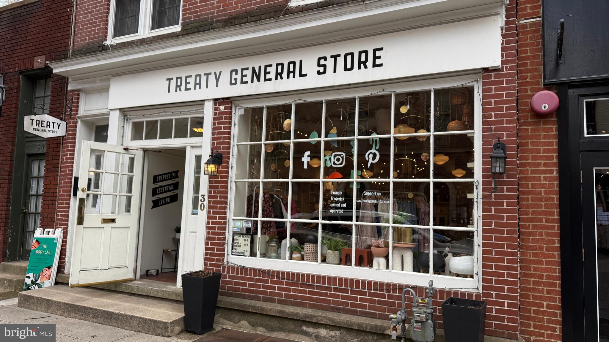 LINTON AT BALLENGER - Residential