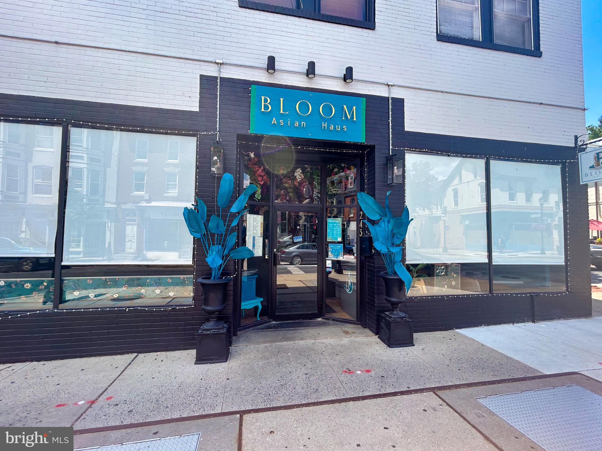 LINTON AT BALLENGER - Residential